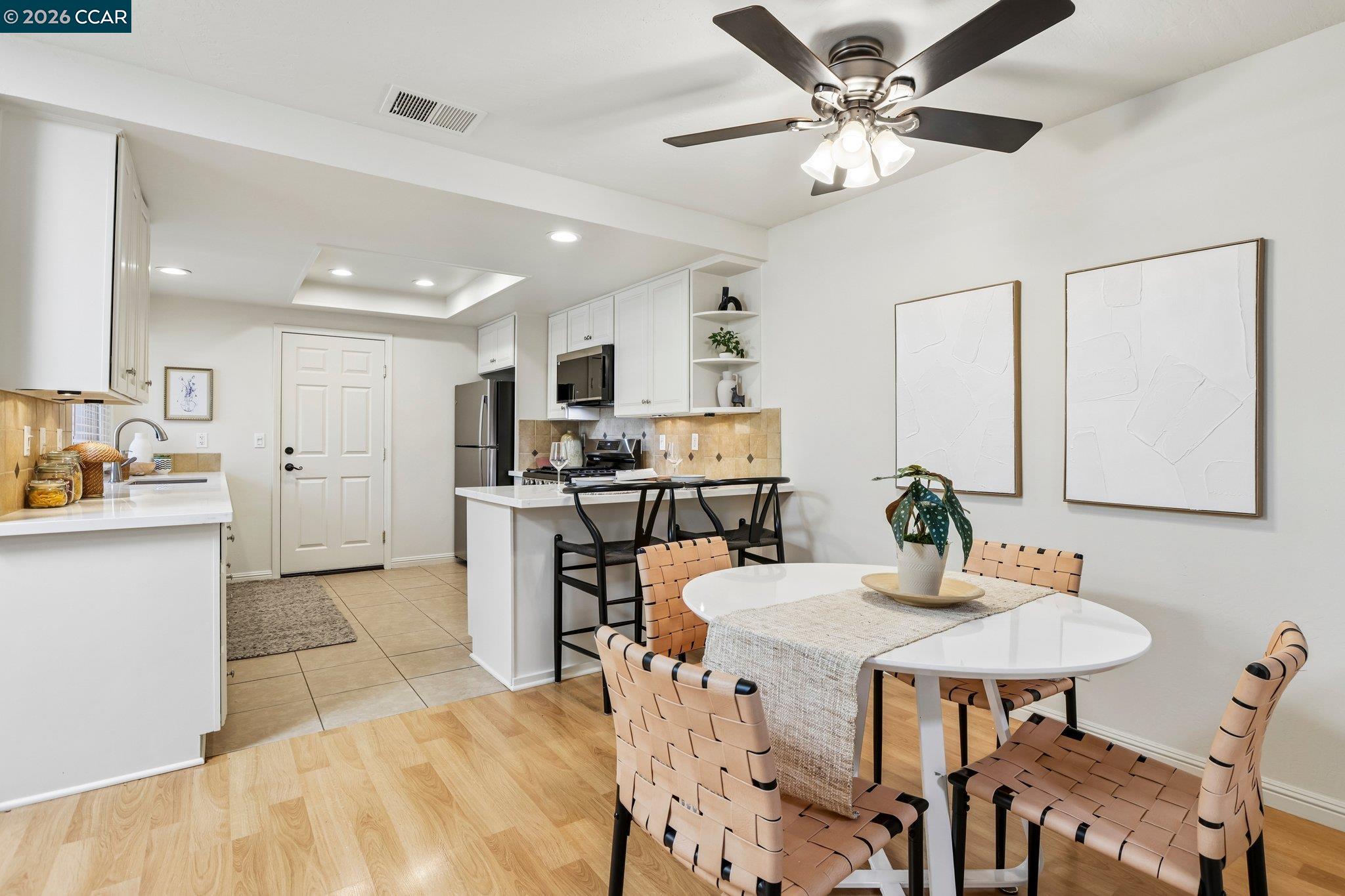 309 La Paz Ct