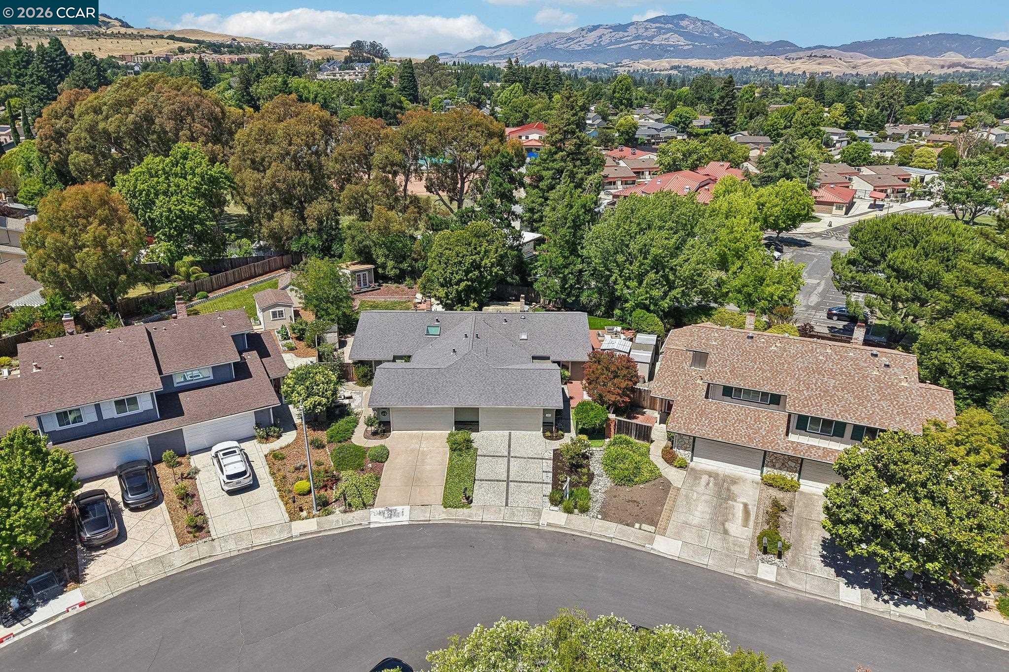 309 La Paz Ct