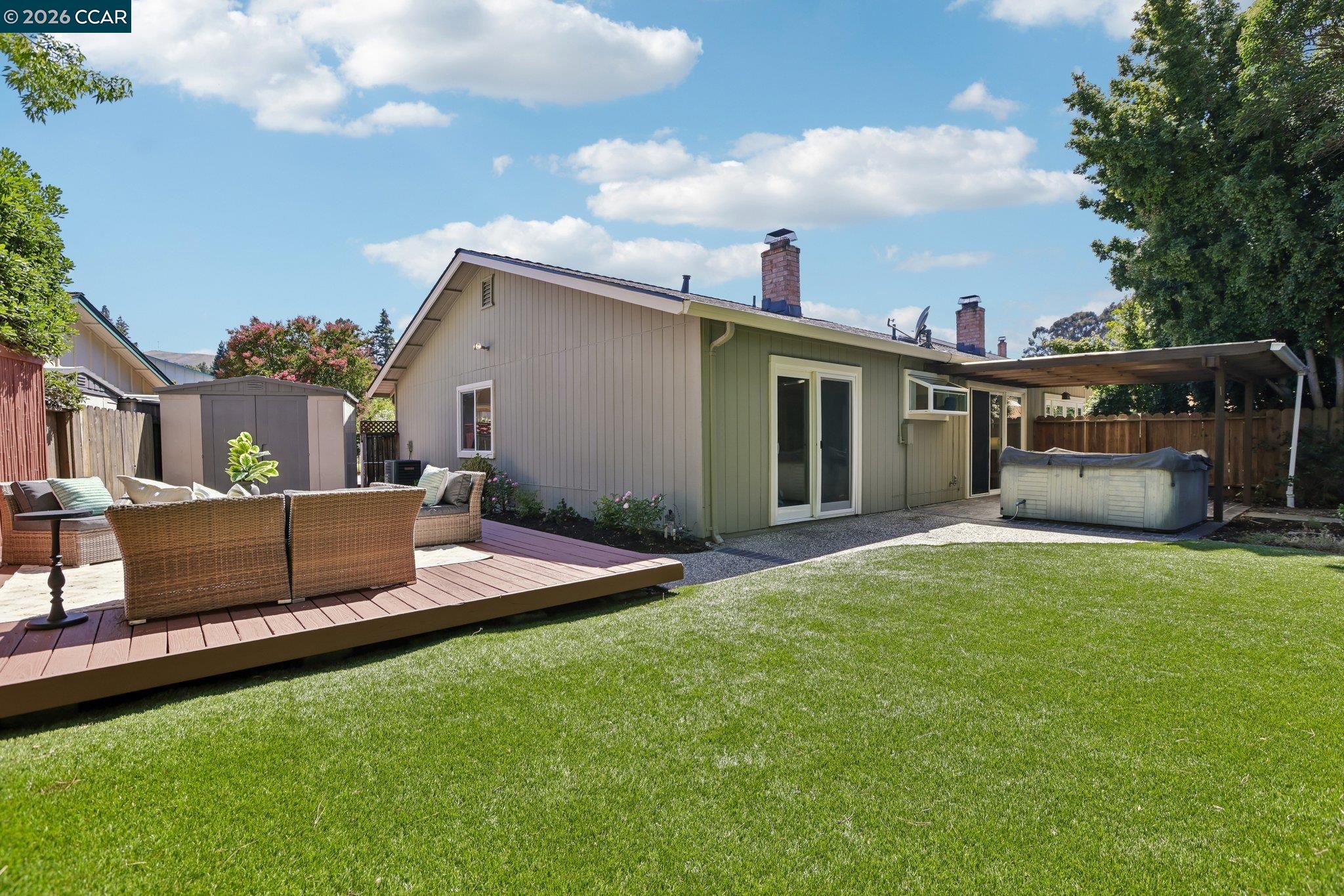 309 La Paz Ct