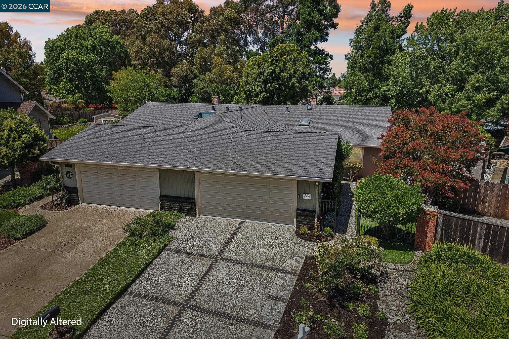 309 La Paz Ct