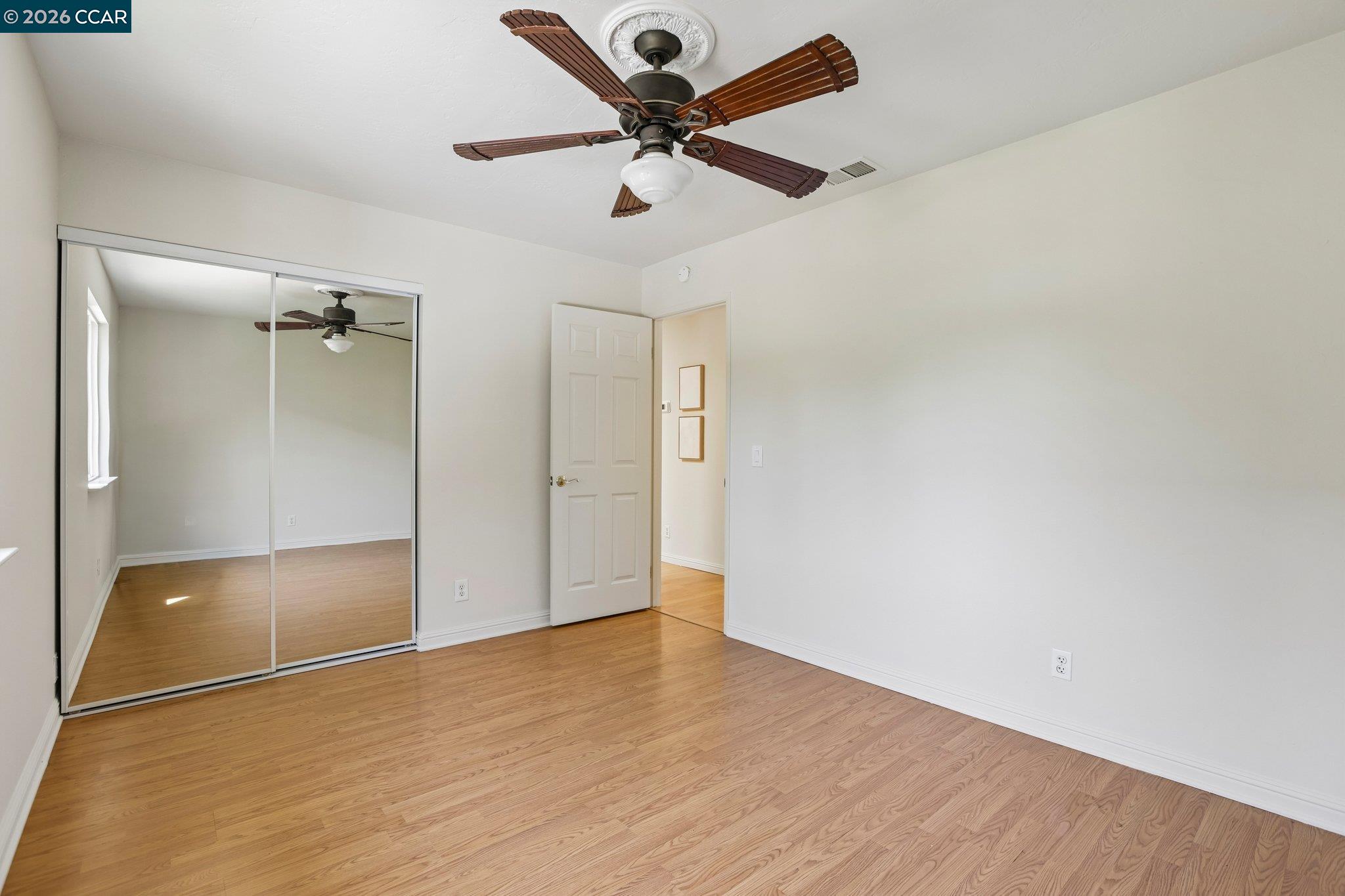 309 La Paz Ct
