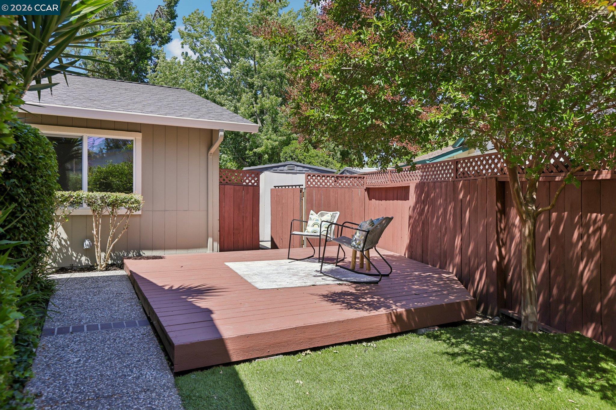 309 La Paz Ct