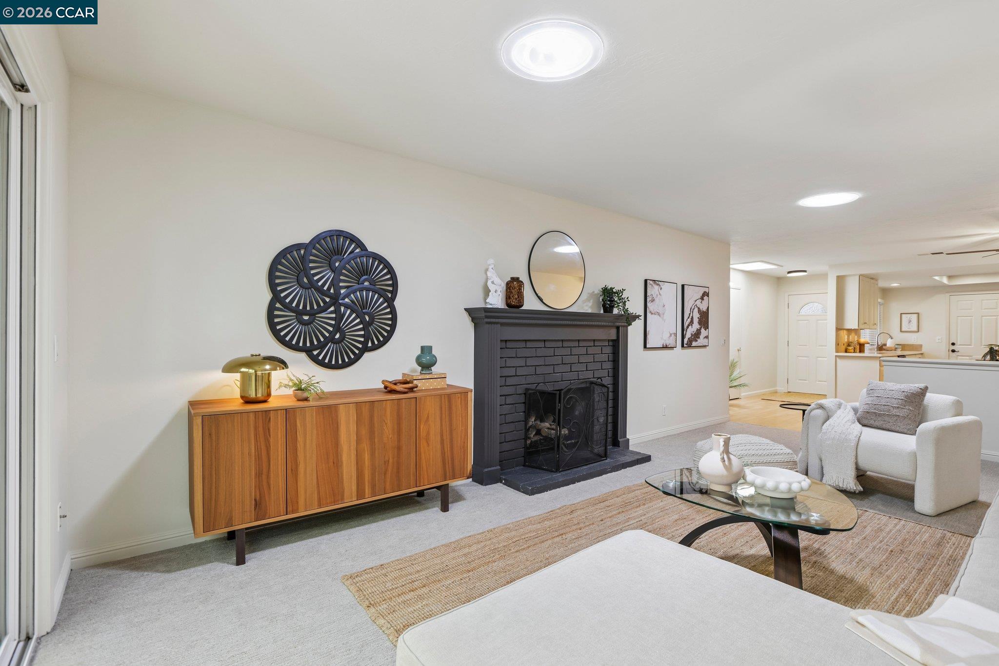 309 La Paz Ct