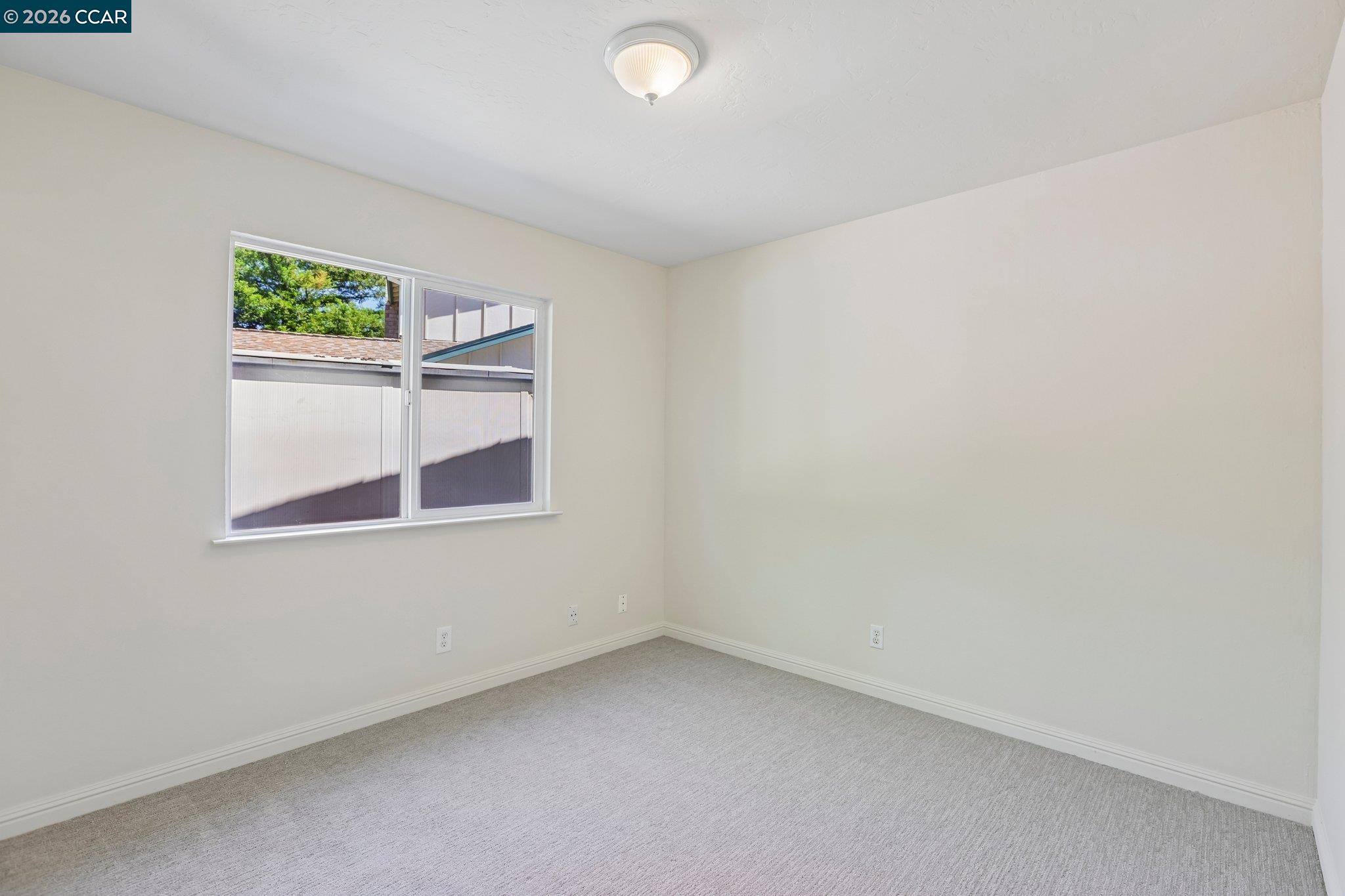 309 La Paz Ct