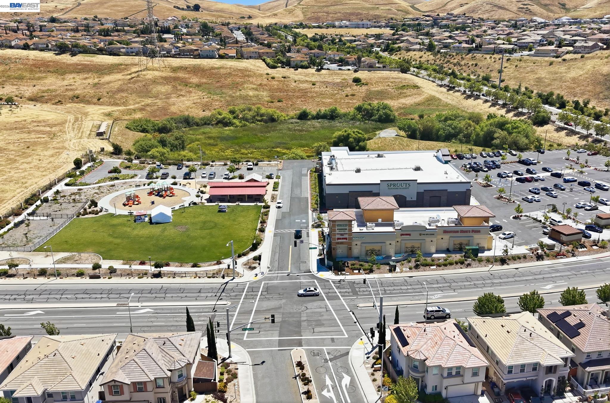 2631 Clarita Dr
