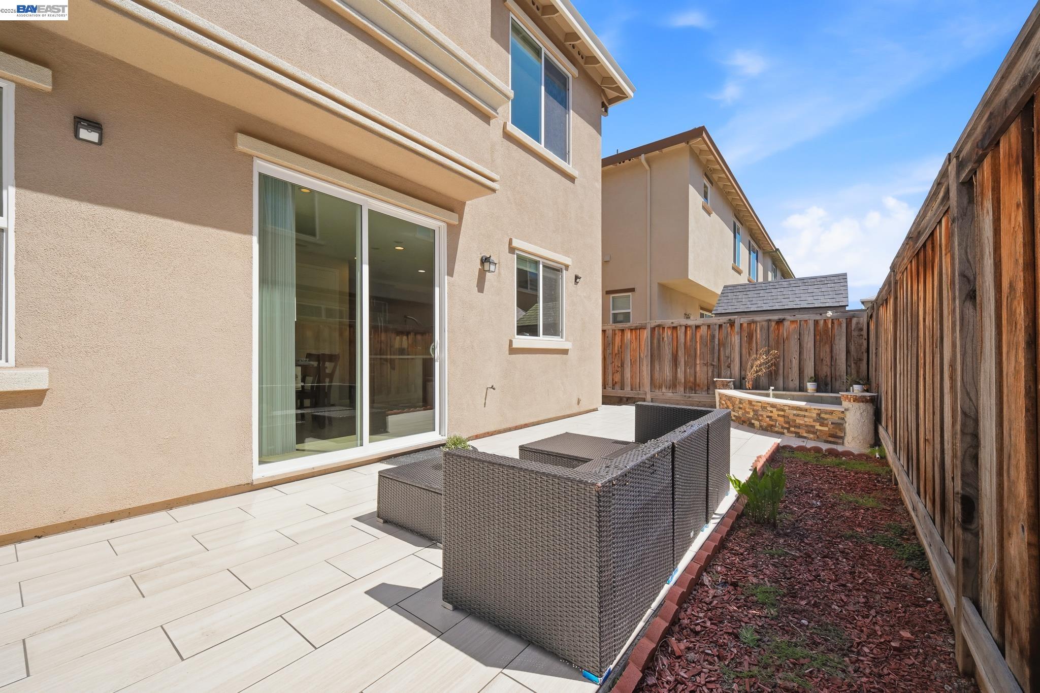 2631 Clarita Dr
