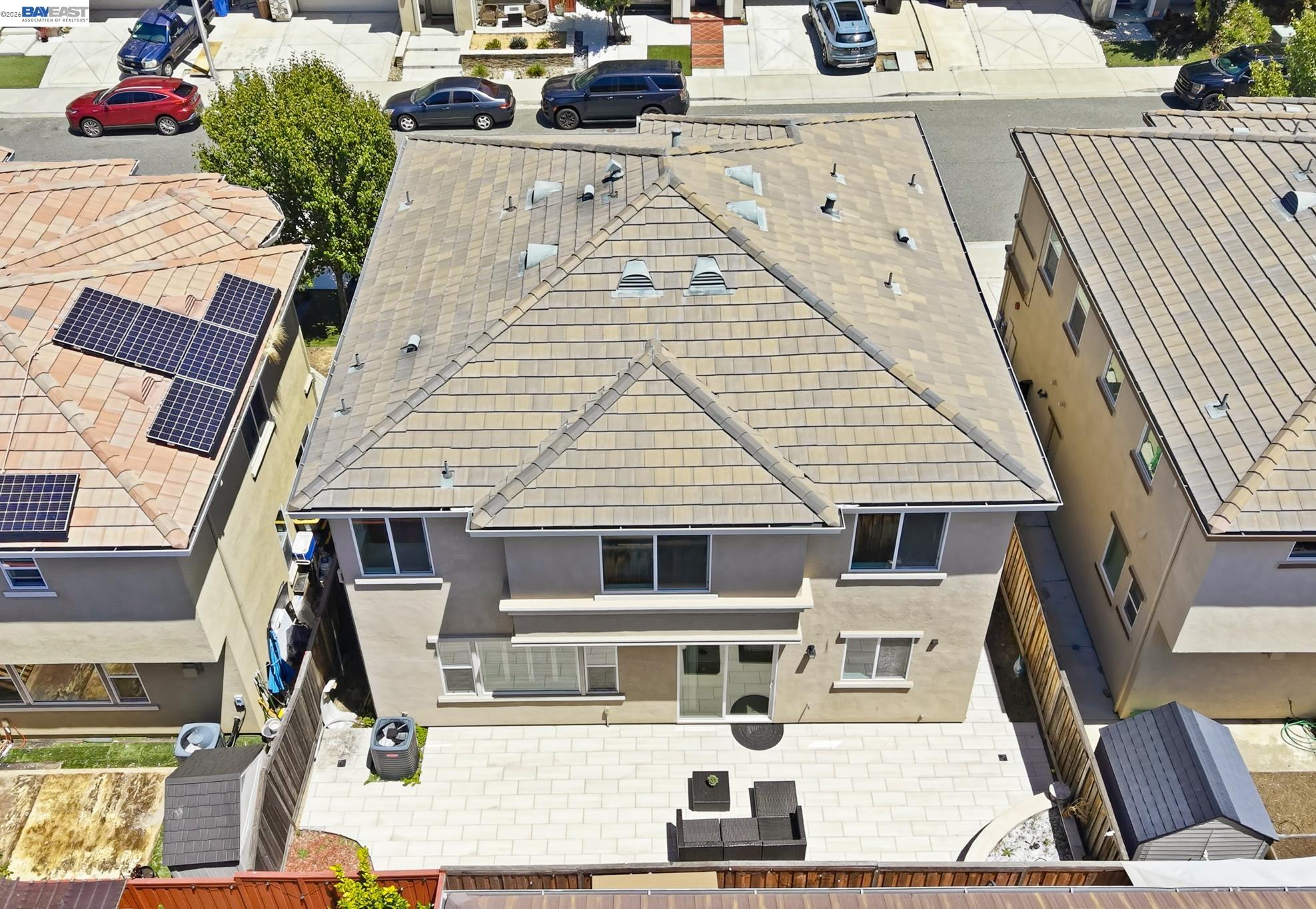 2631 Clarita Dr