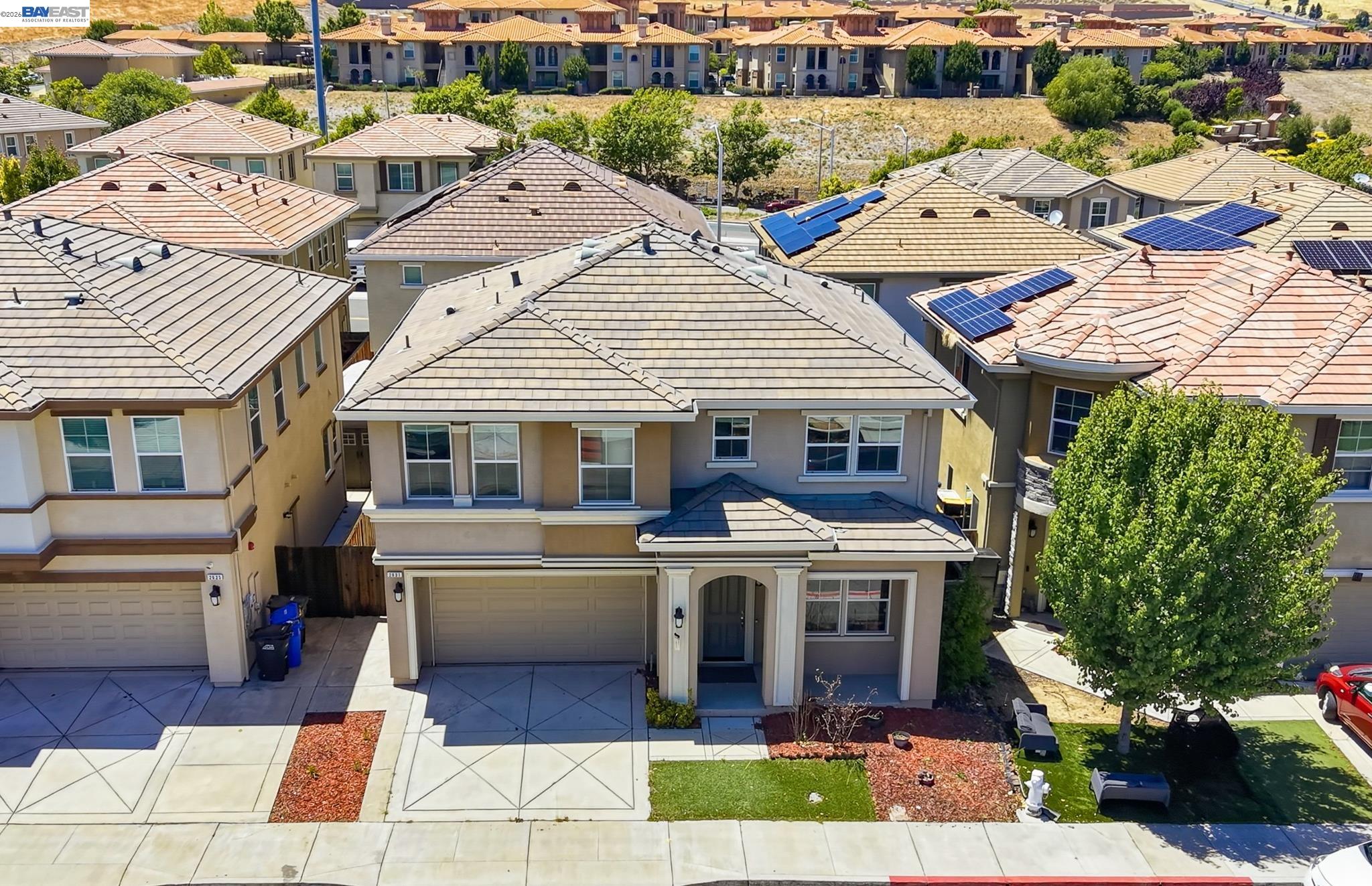 2631 Clarita Dr