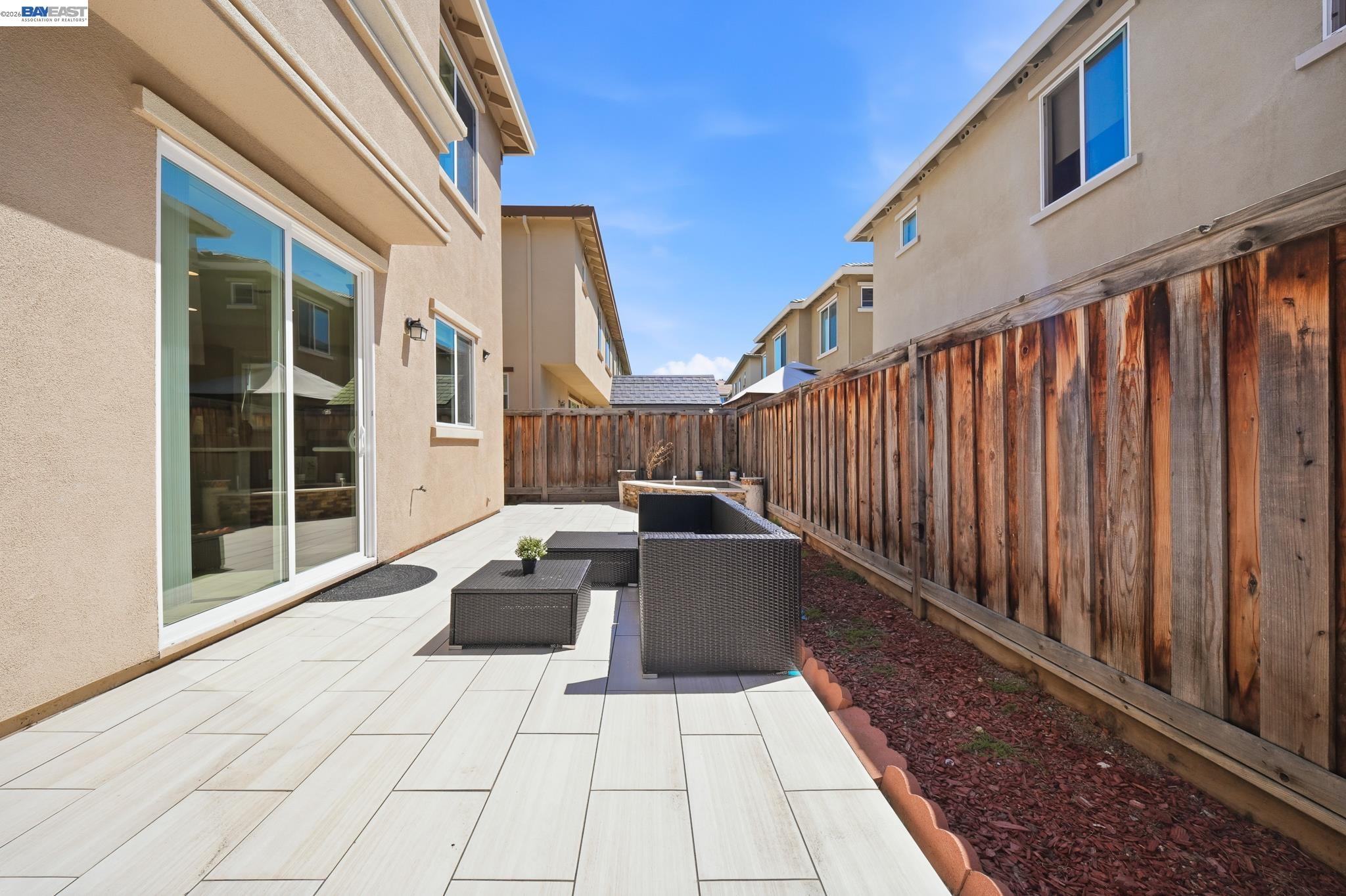 2631 Clarita Dr