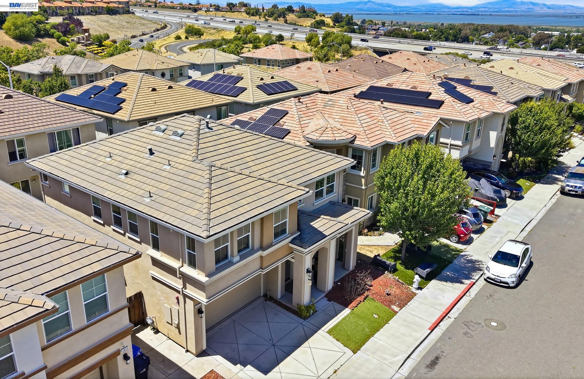 2631 Clarita Dr
