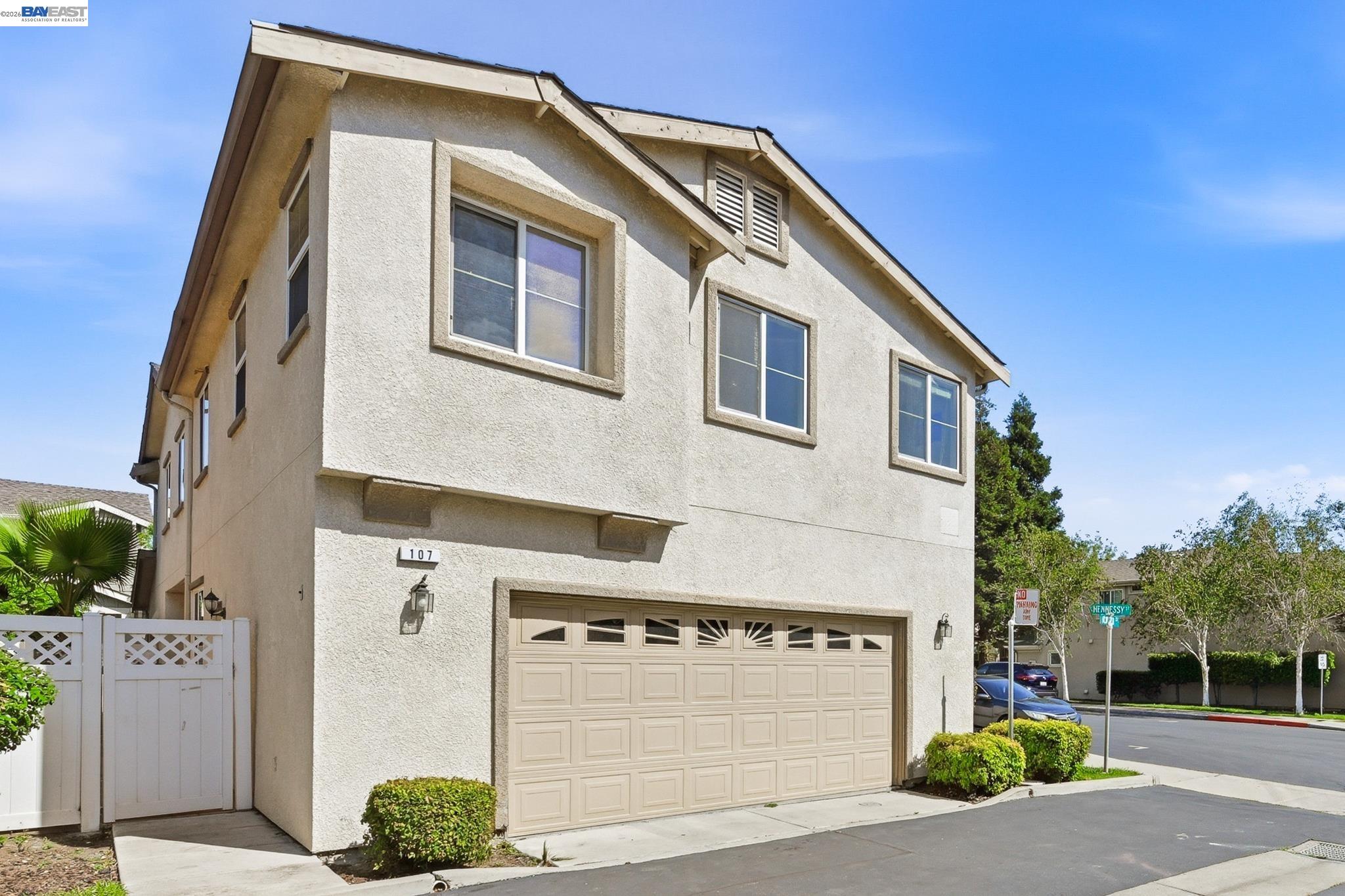 107 Olmsted Ct