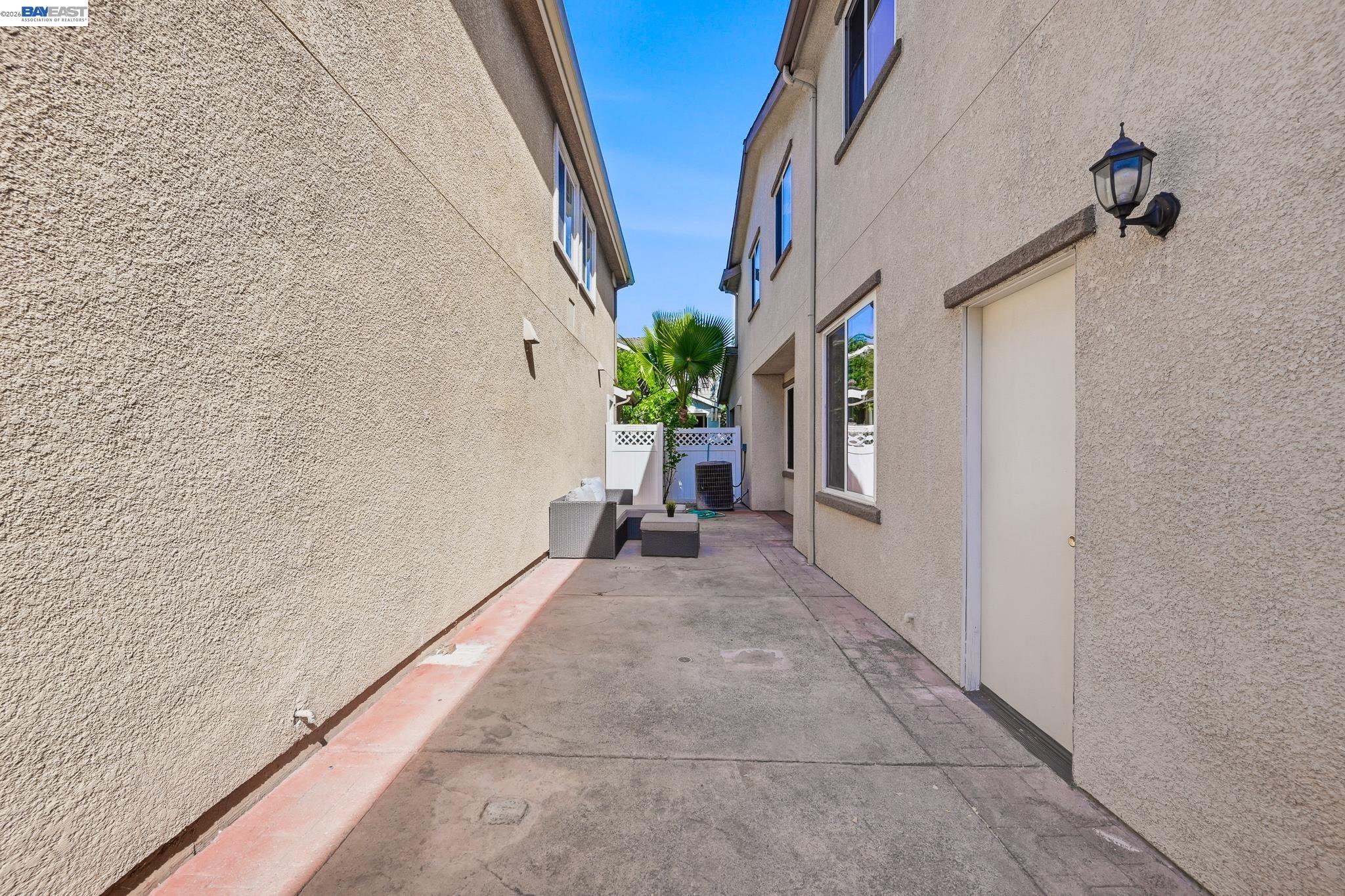 107 Olmsted Ct