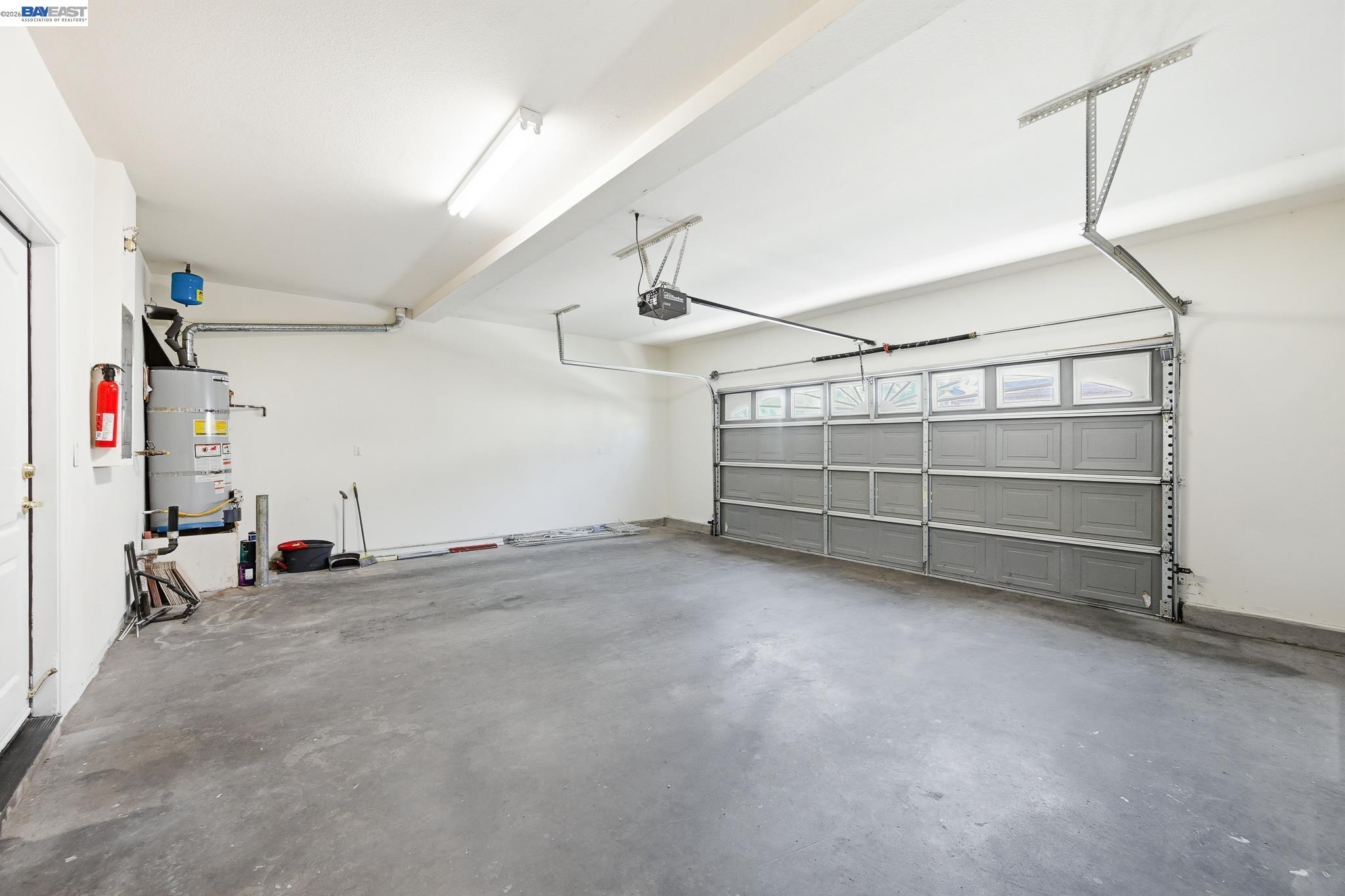107 Olmsted Ct