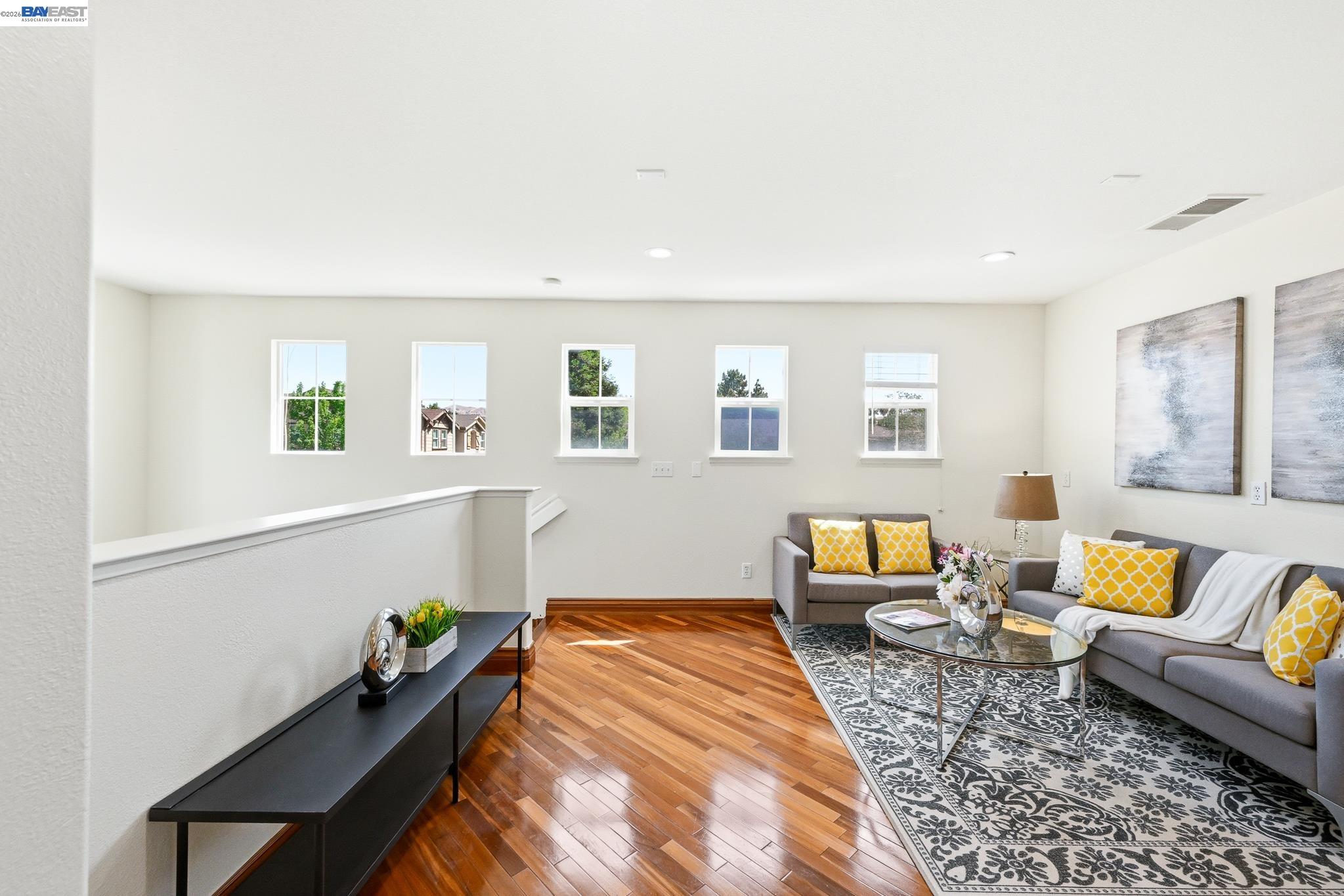 107 Olmsted Ct