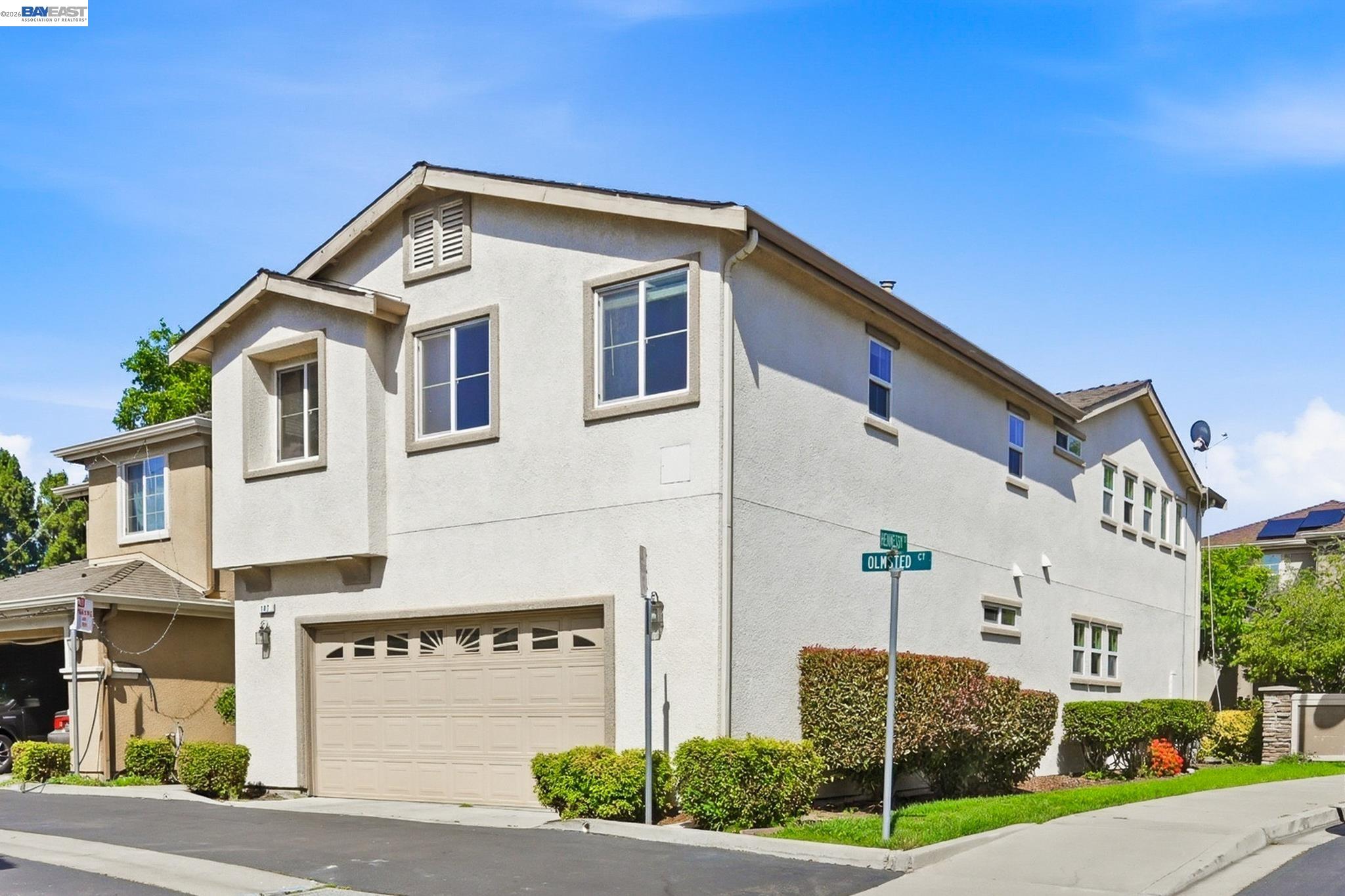 107 Olmsted Ct