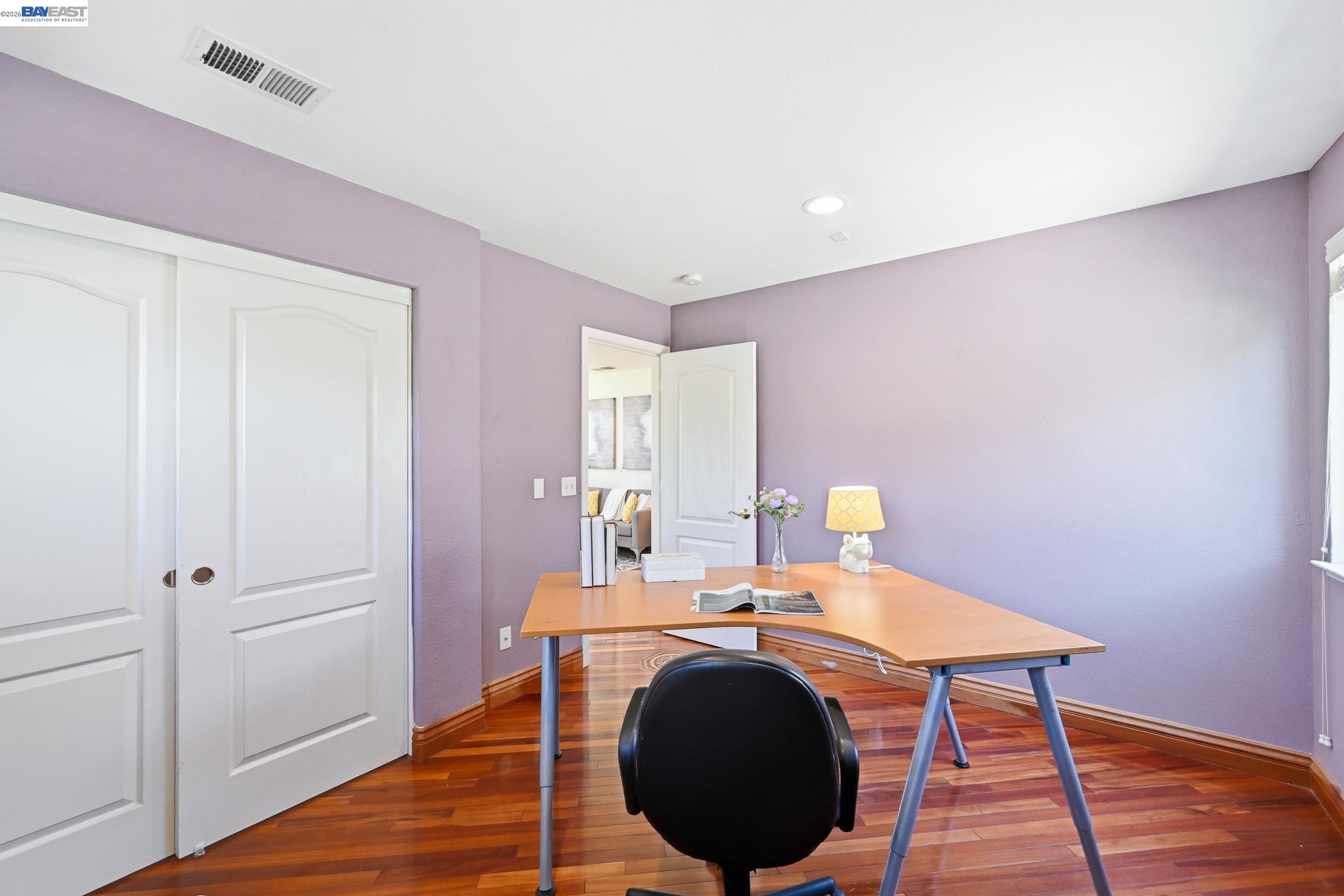 107 Olmsted Ct
