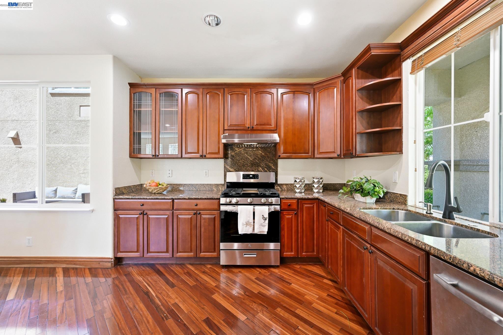 107 Olmsted Ct