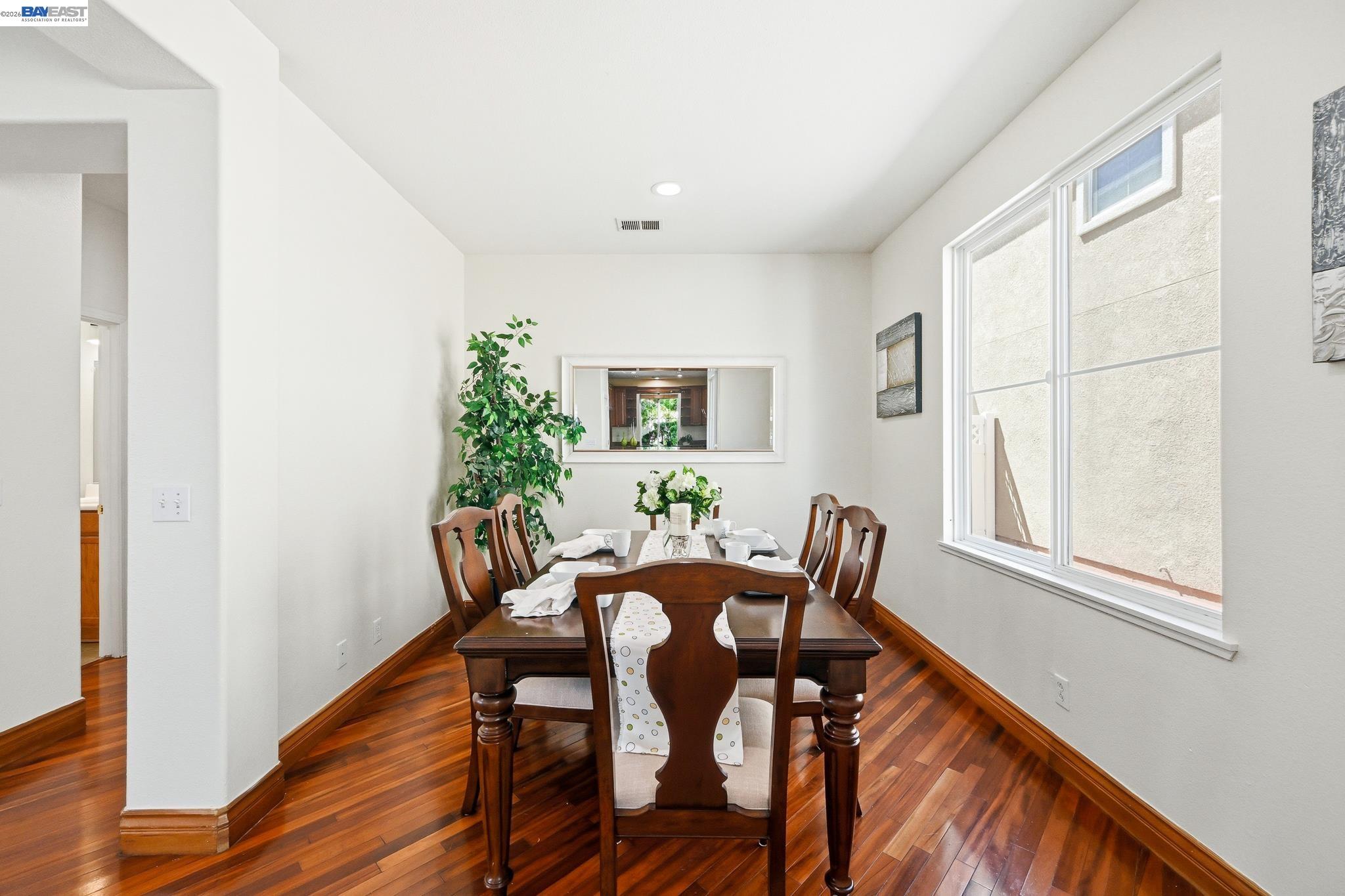 107 Olmsted Ct
