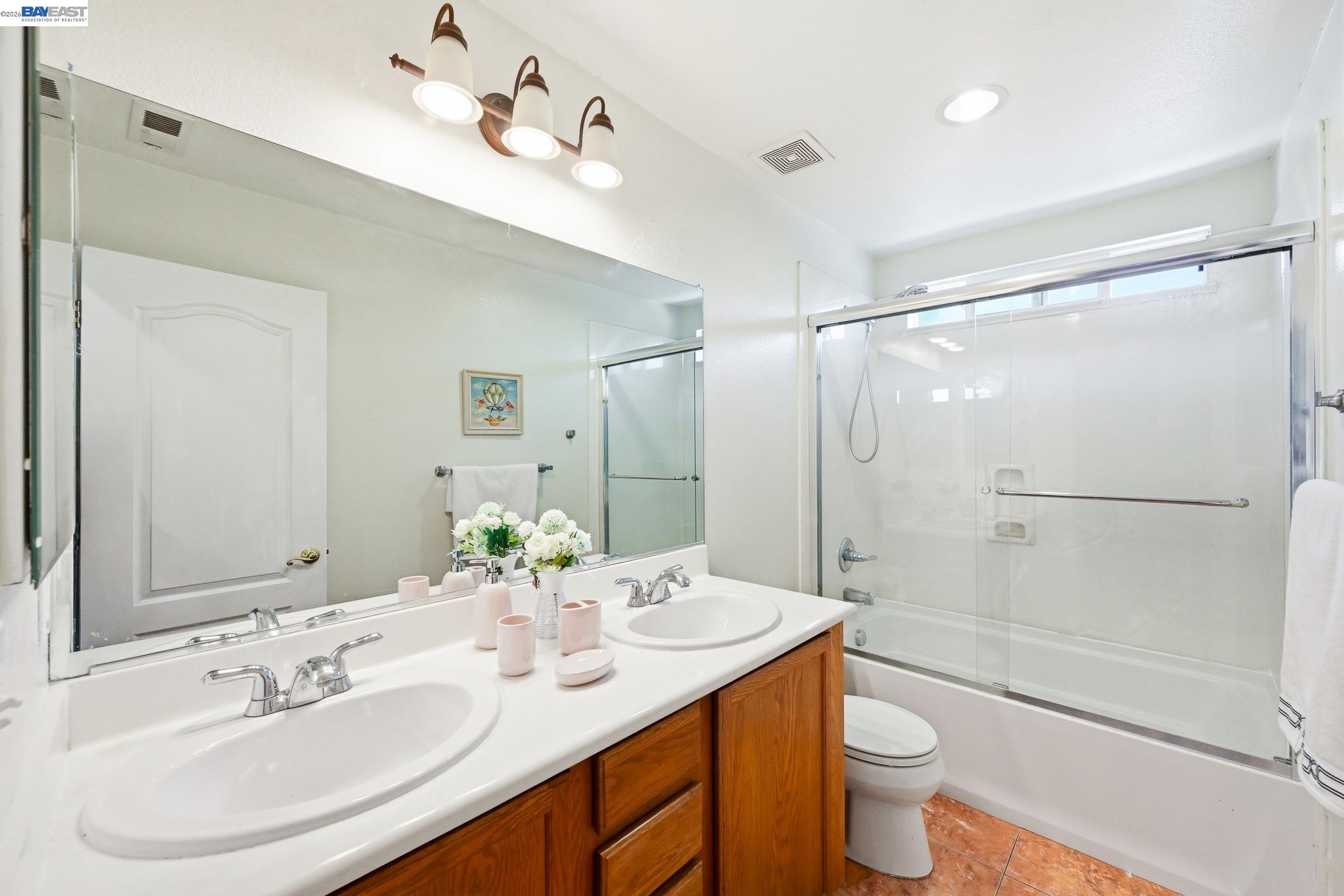 107 Olmsted Ct