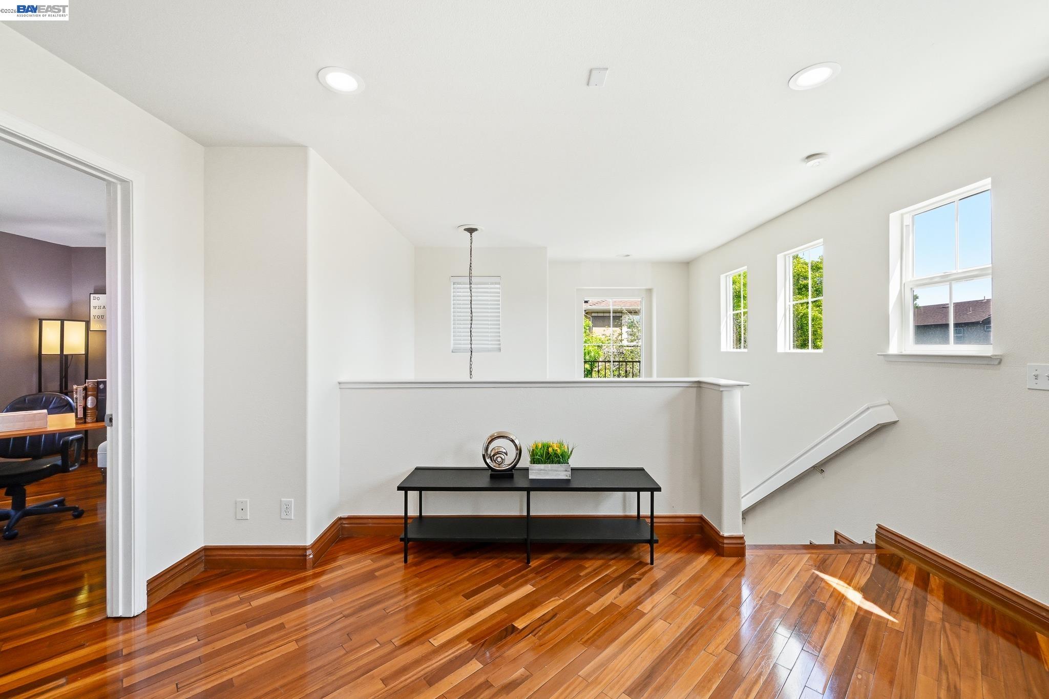 107 Olmsted Ct