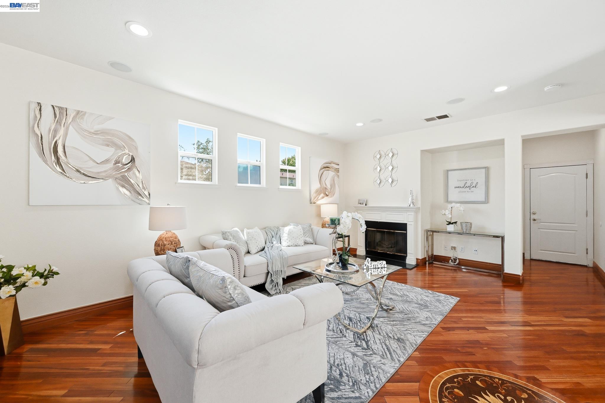 107 Olmsted Ct