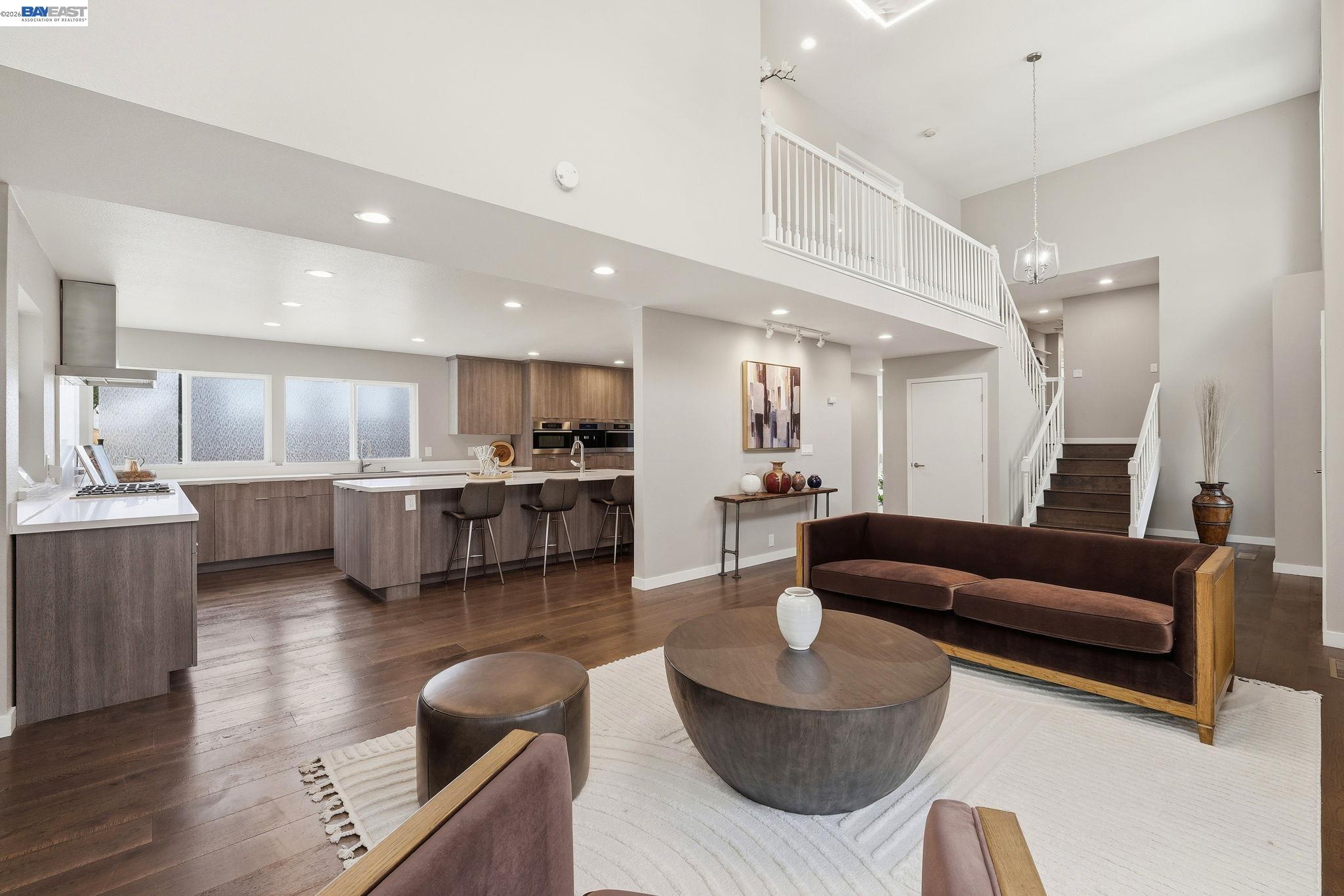 25 Portsmouth Ct