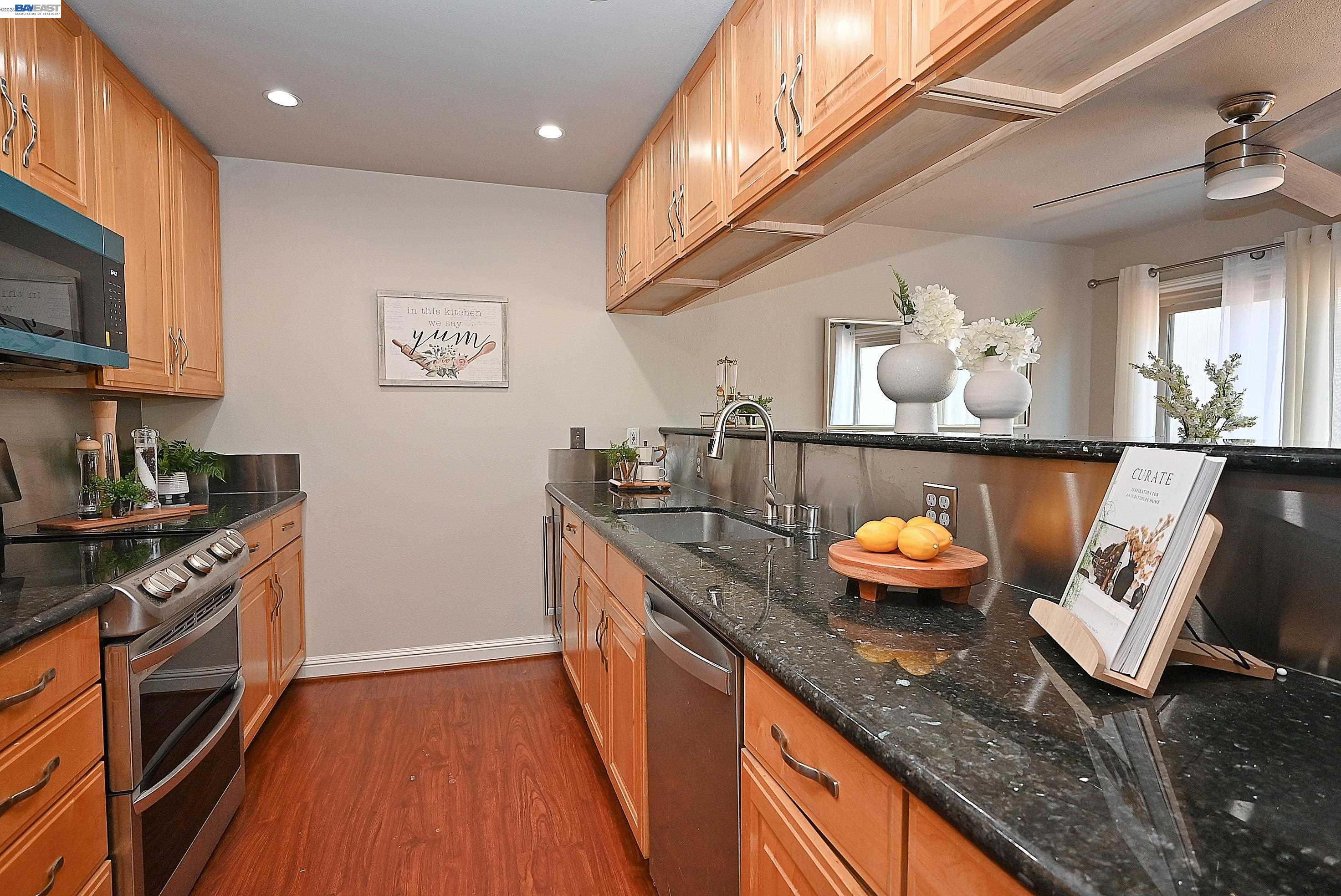 3320 Kimberly Way