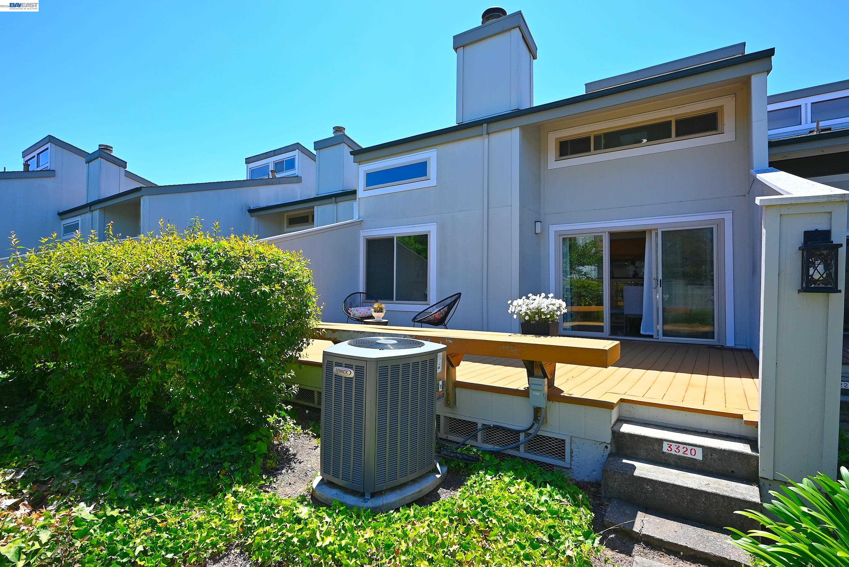 3320 Kimberly Way