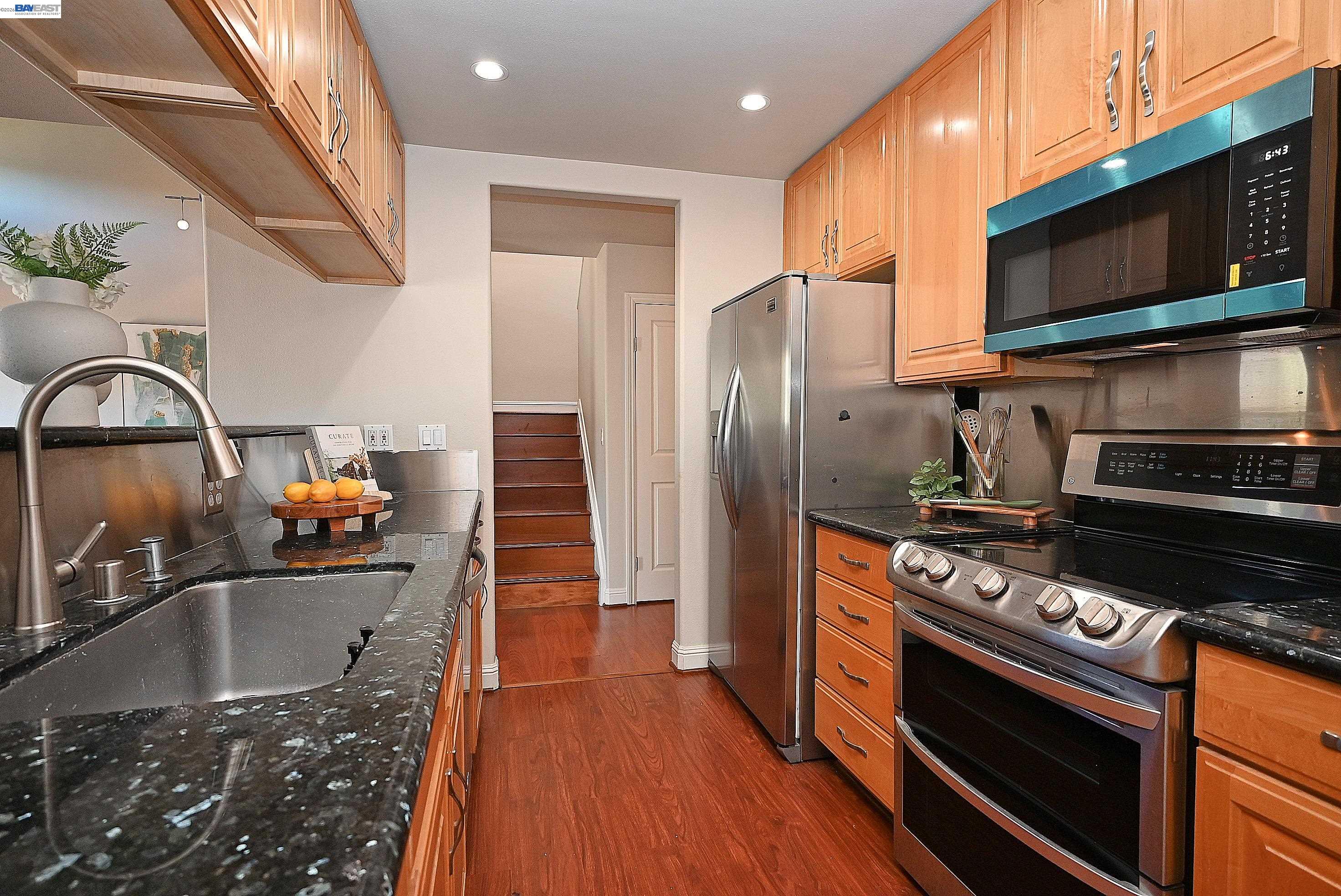 3320 Kimberly Way