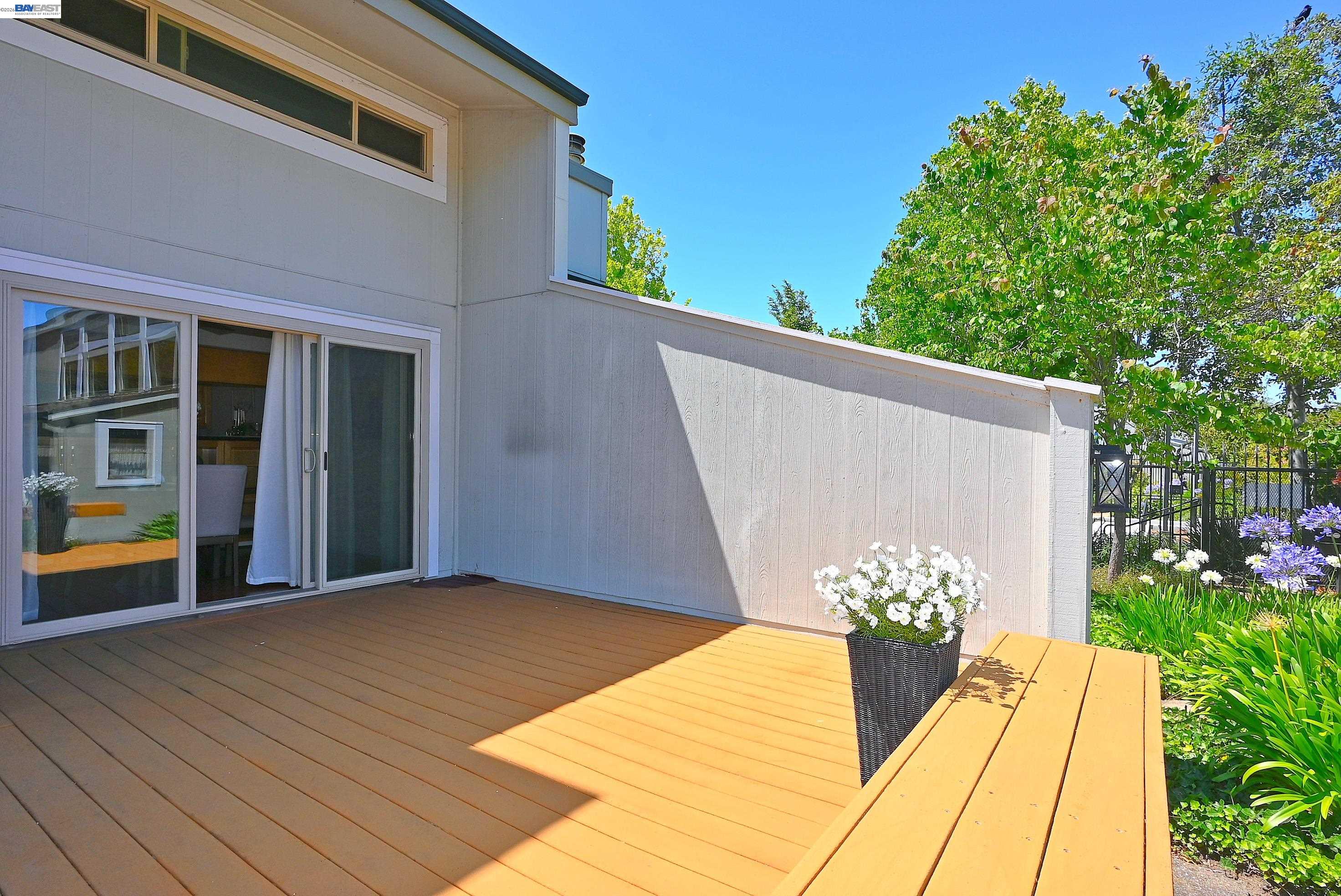 3320 Kimberly Way
