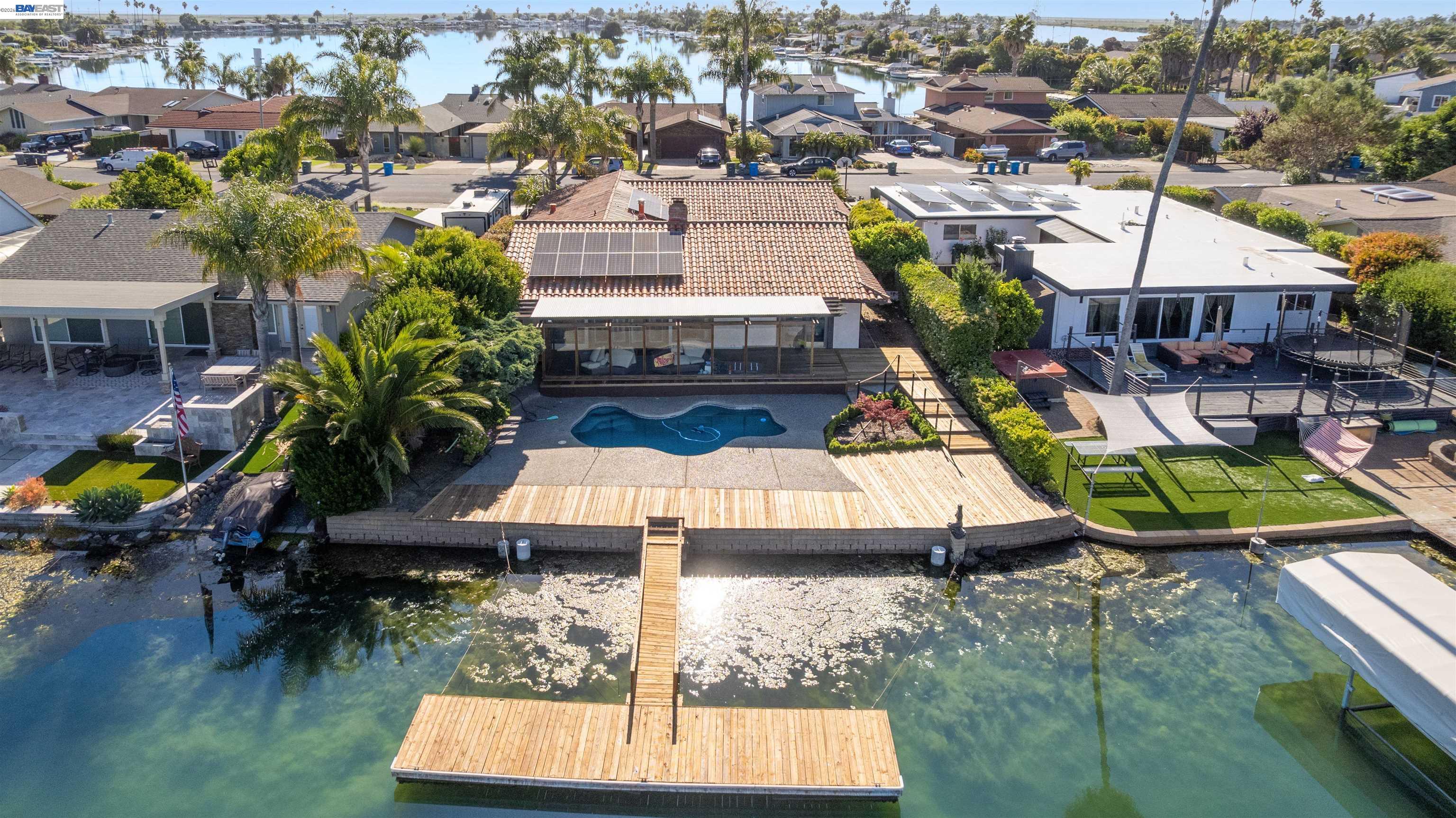 125 Caribe Isle