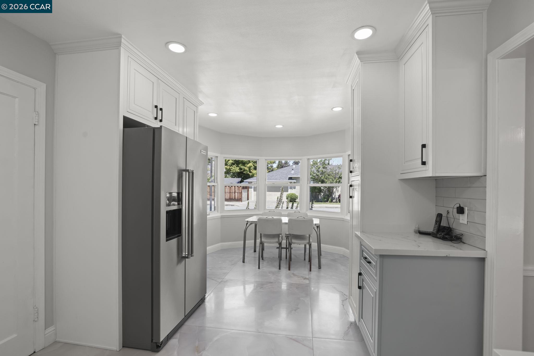 1051 San Rafael
