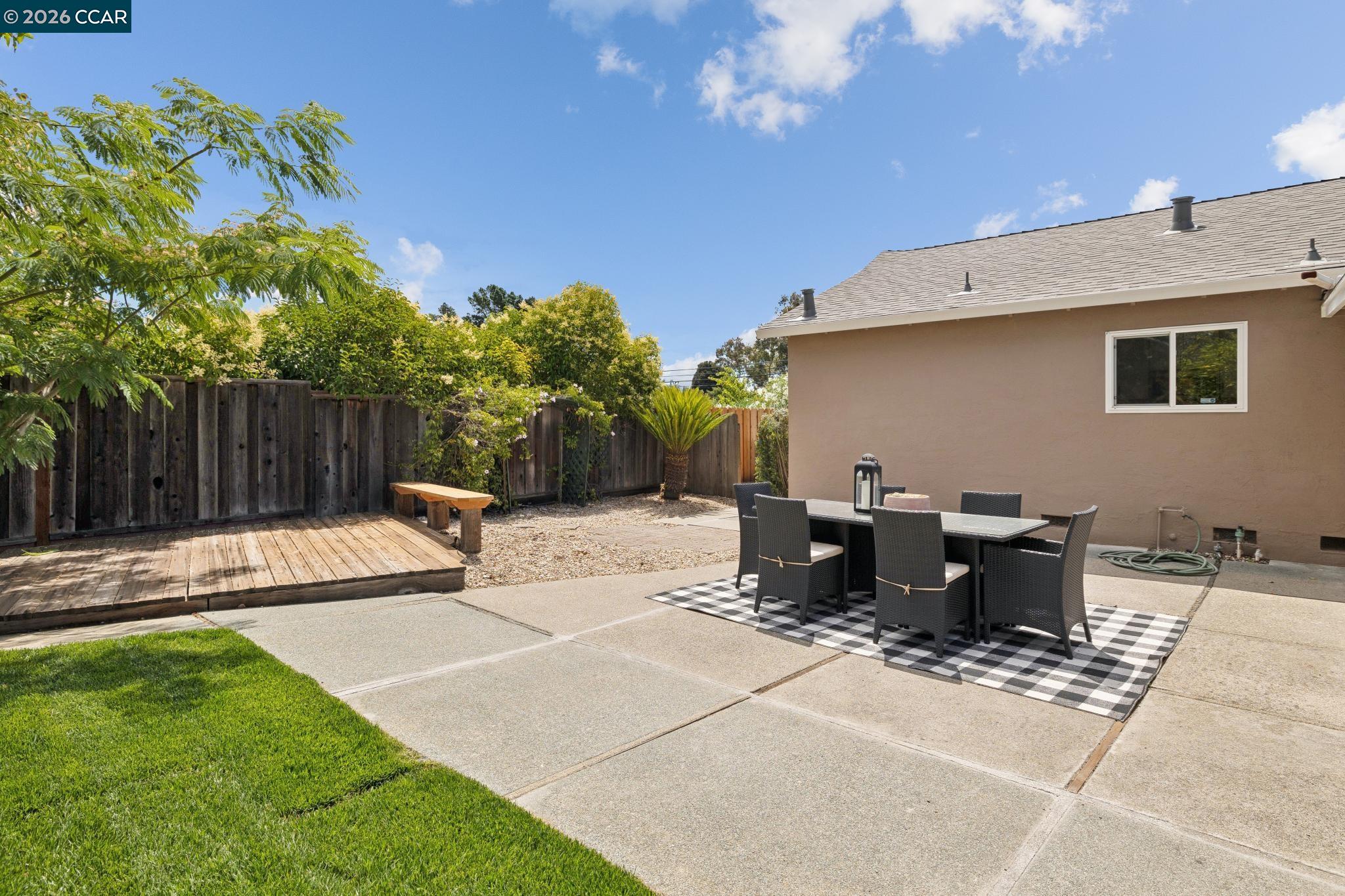 2466 Mallard Dr