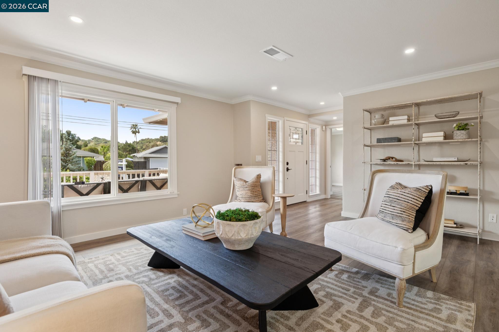 2466 Mallard Dr