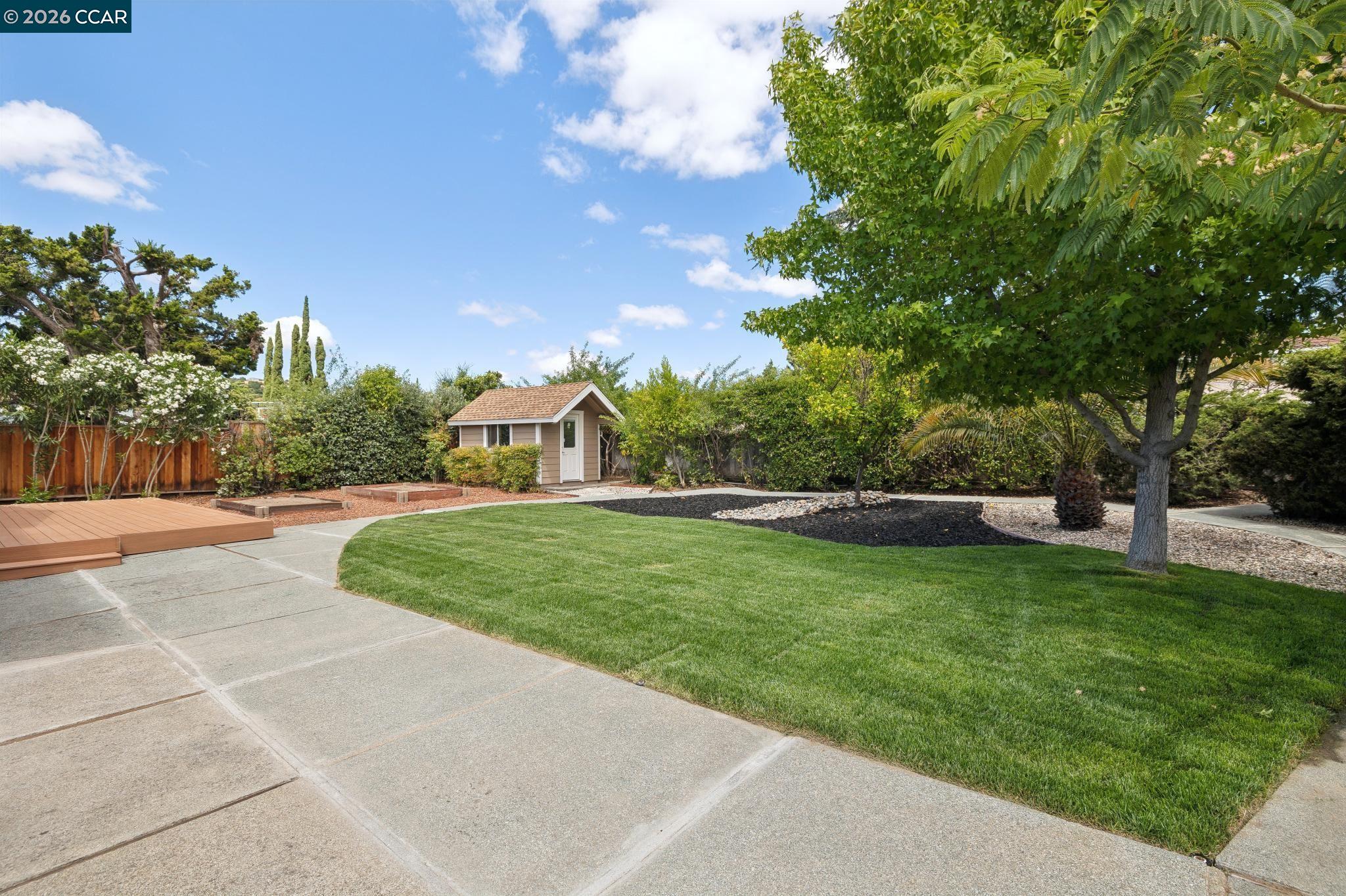 2466 Mallard Dr