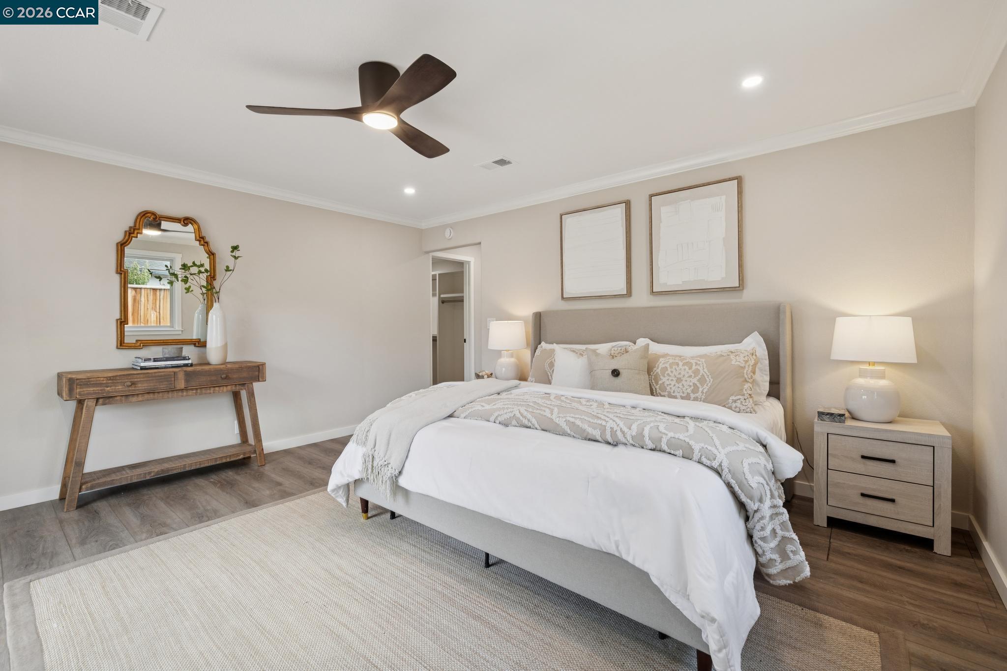2466 Mallard Dr