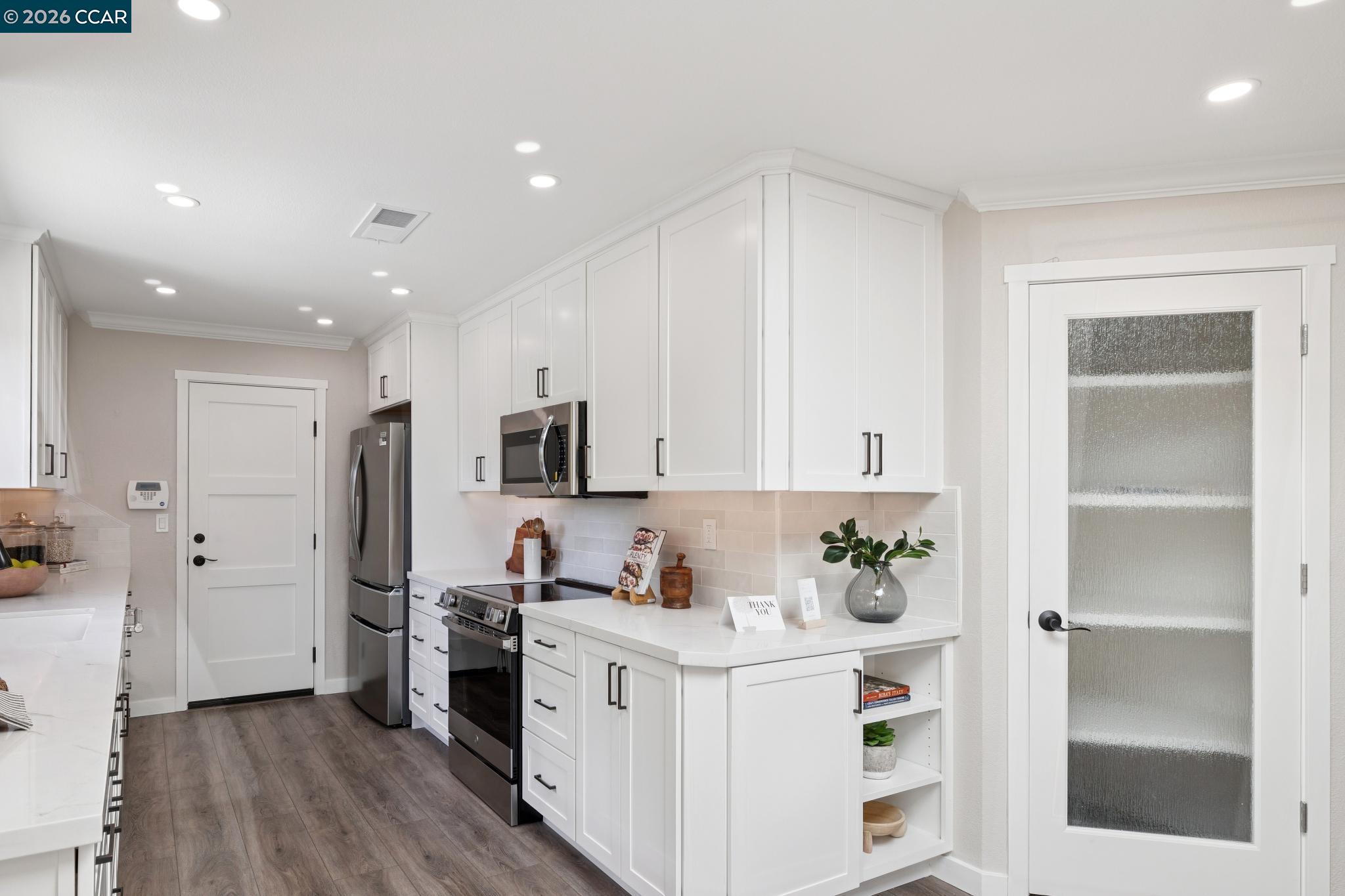 2466 Mallard Dr
