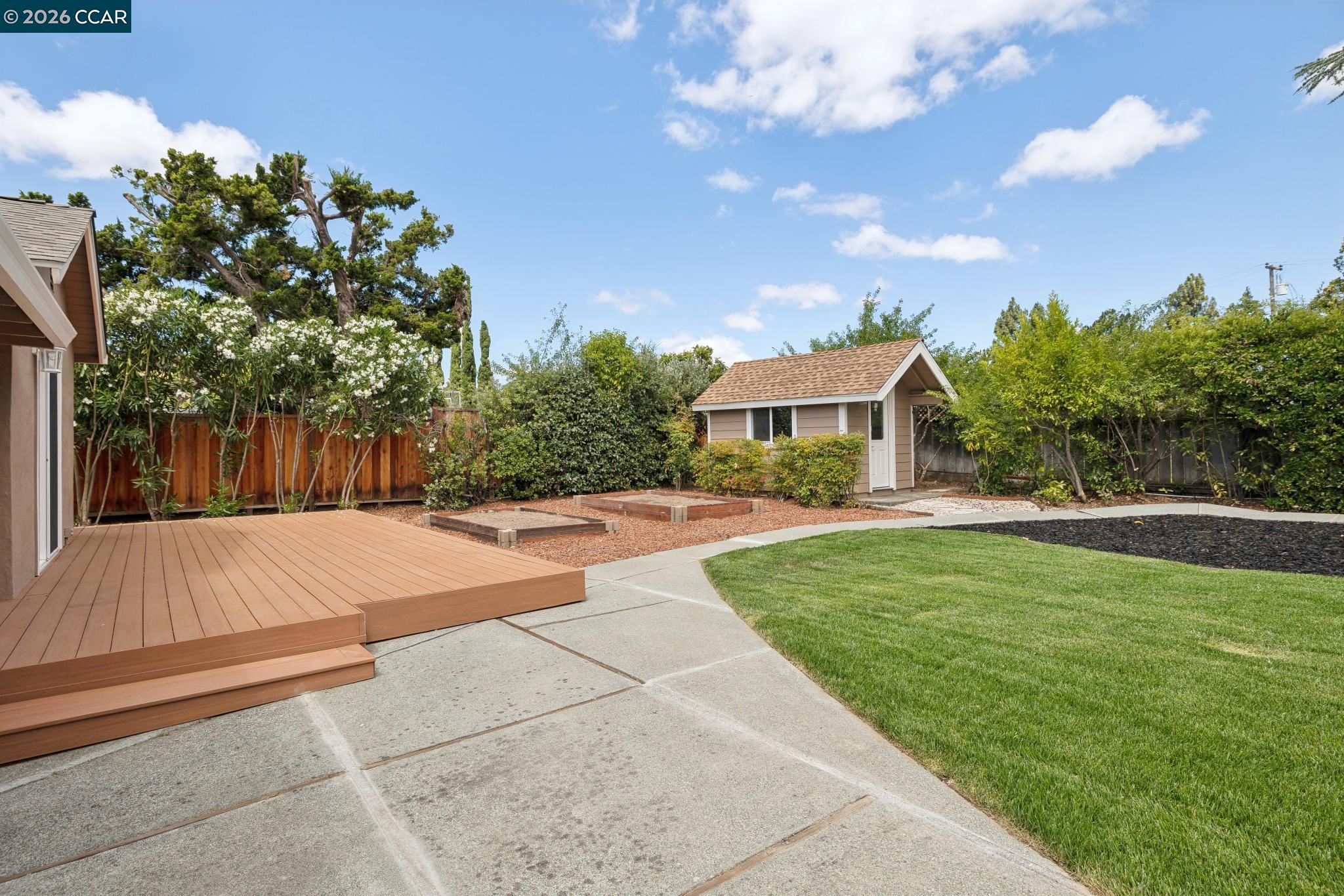2466 Mallard Dr