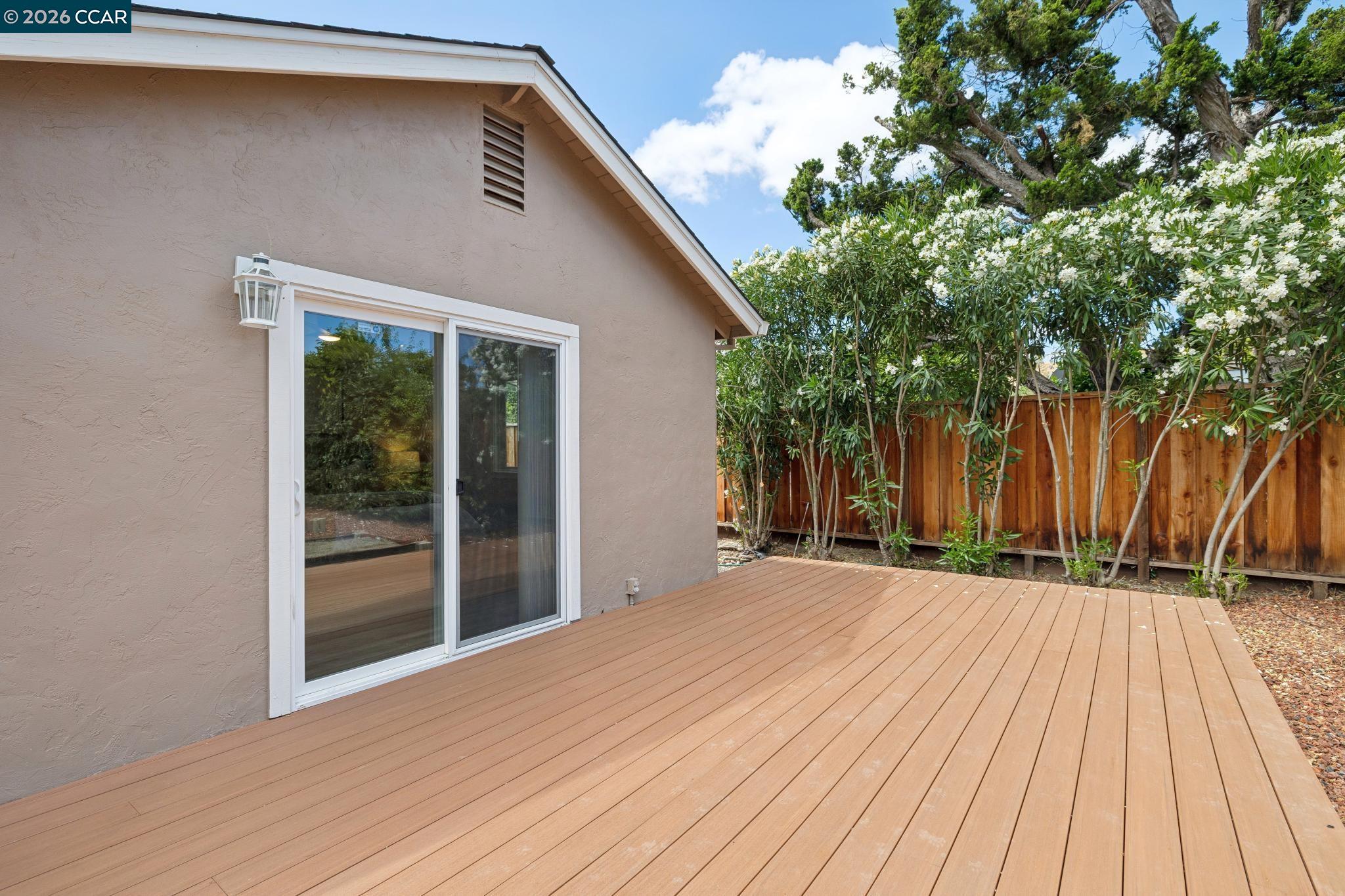 2466 Mallard Dr