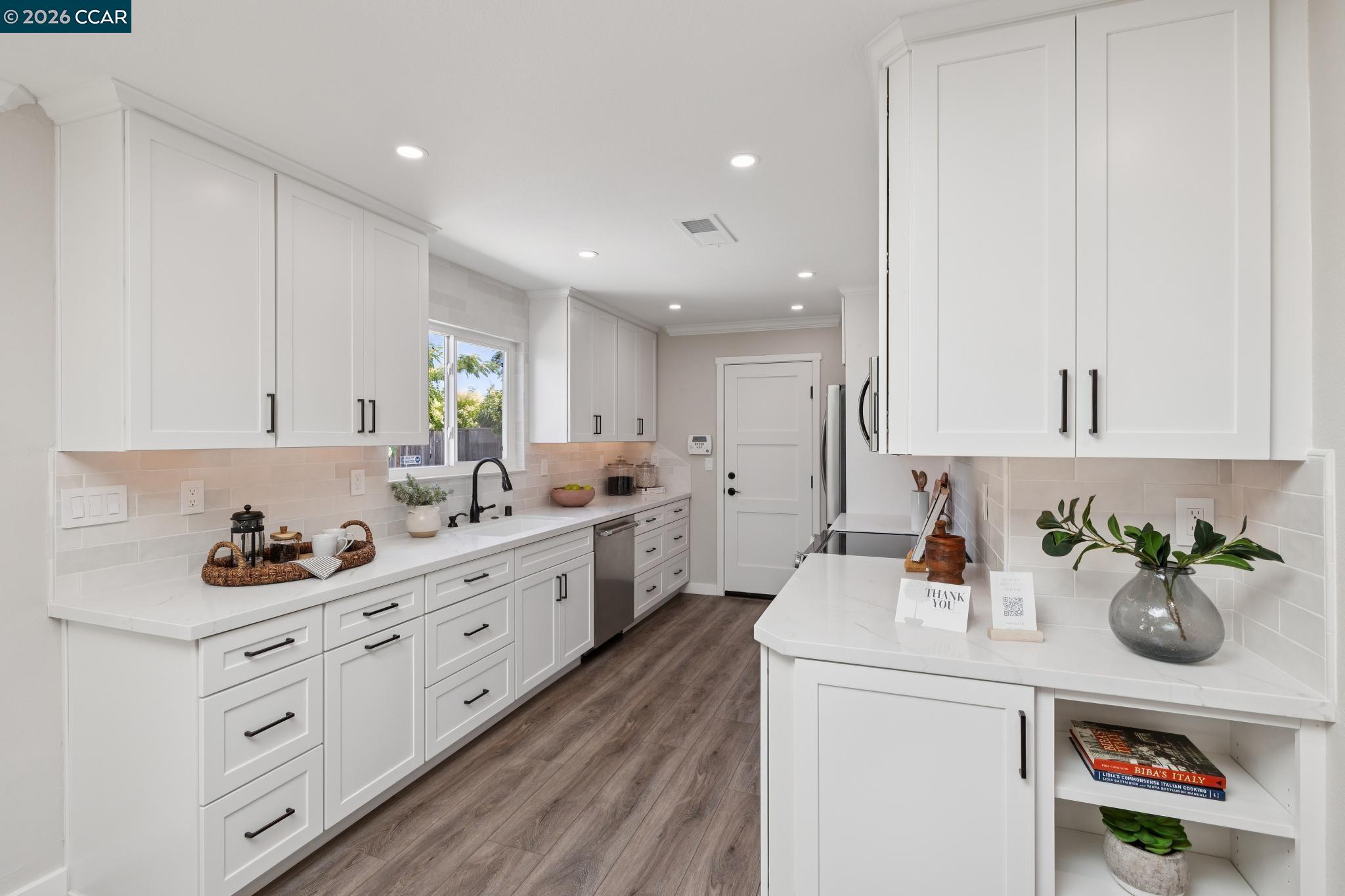 2466 Mallard Dr