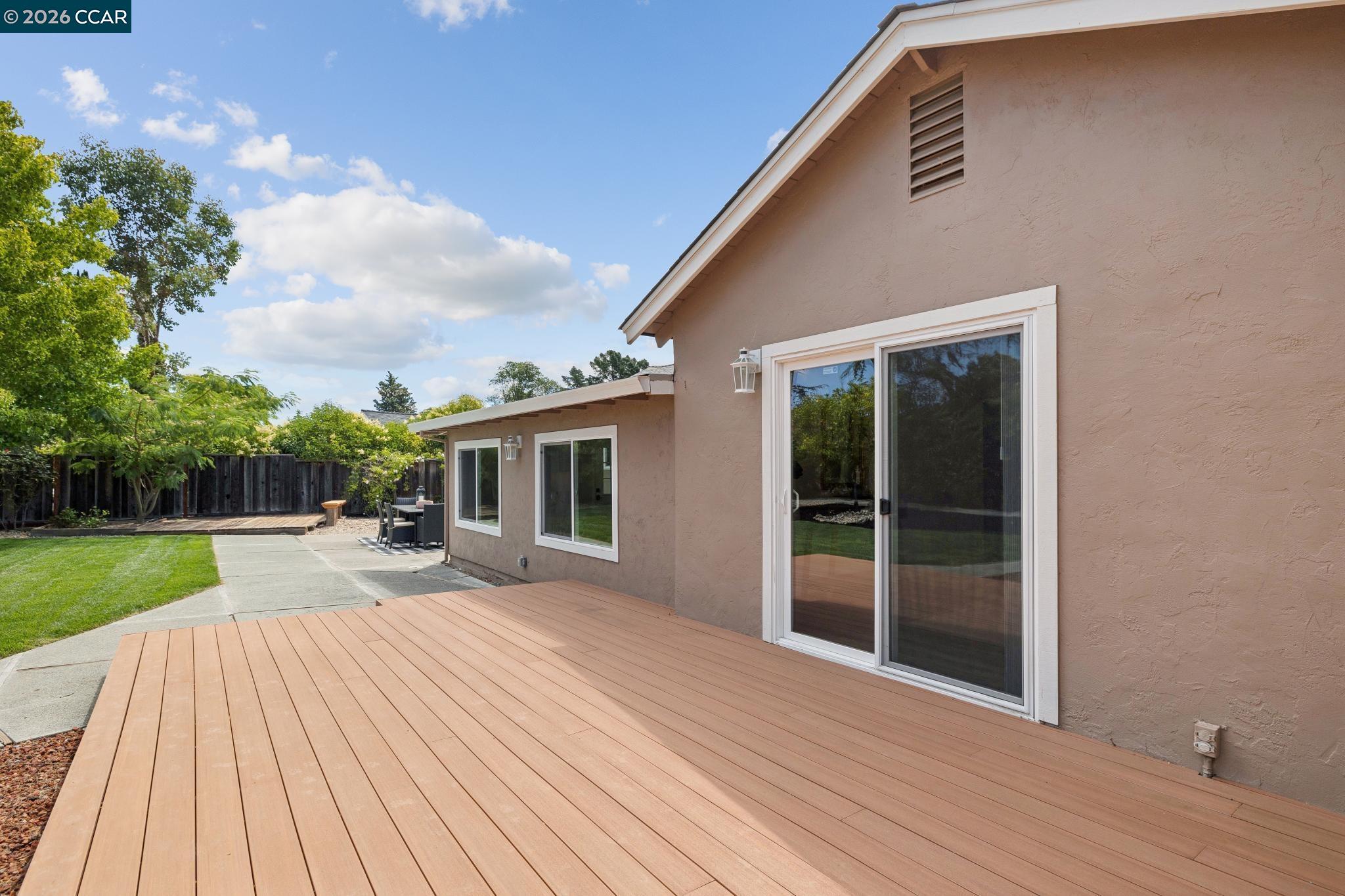 2466 Mallard Dr