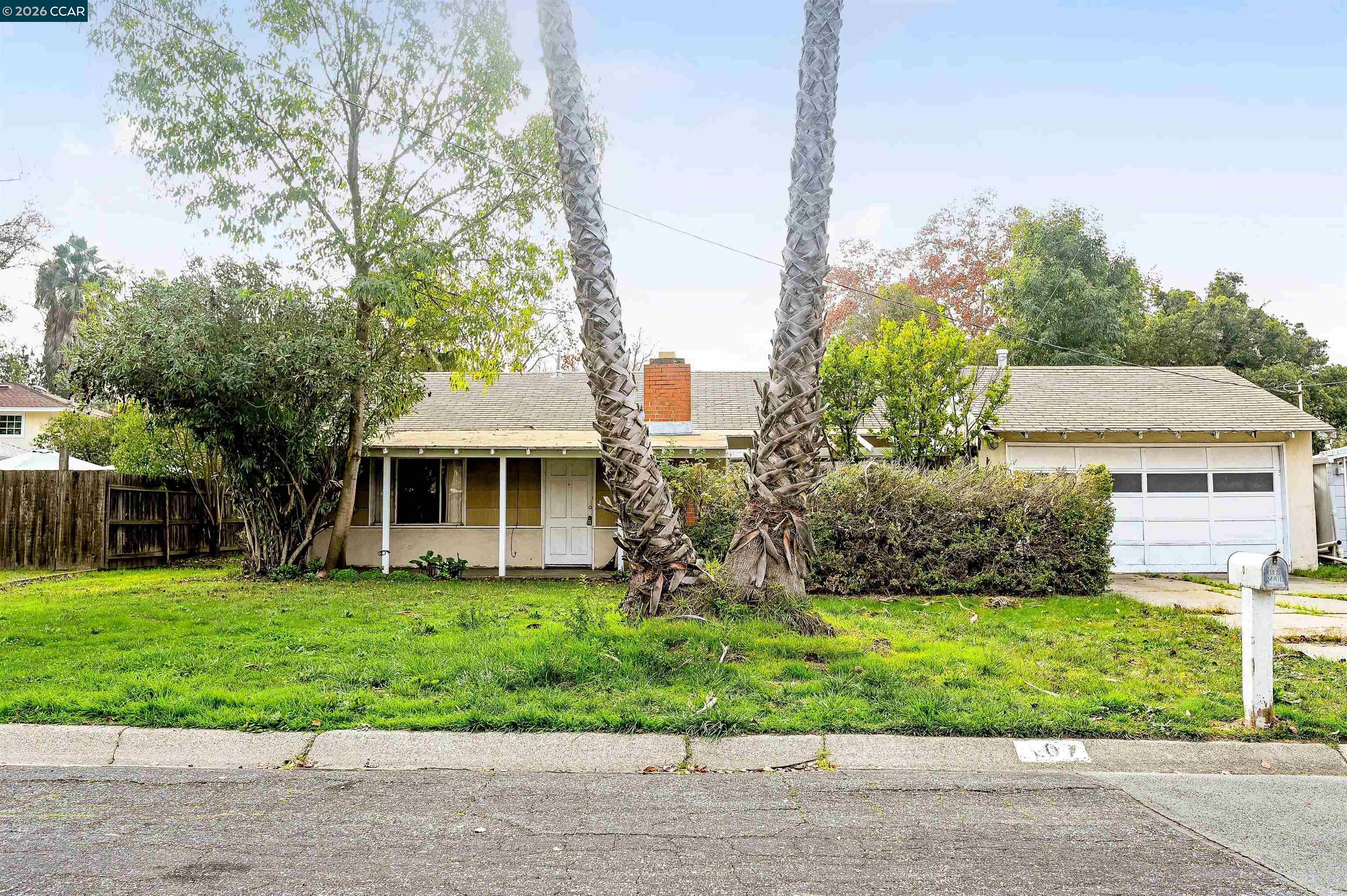 107 Adria Dr