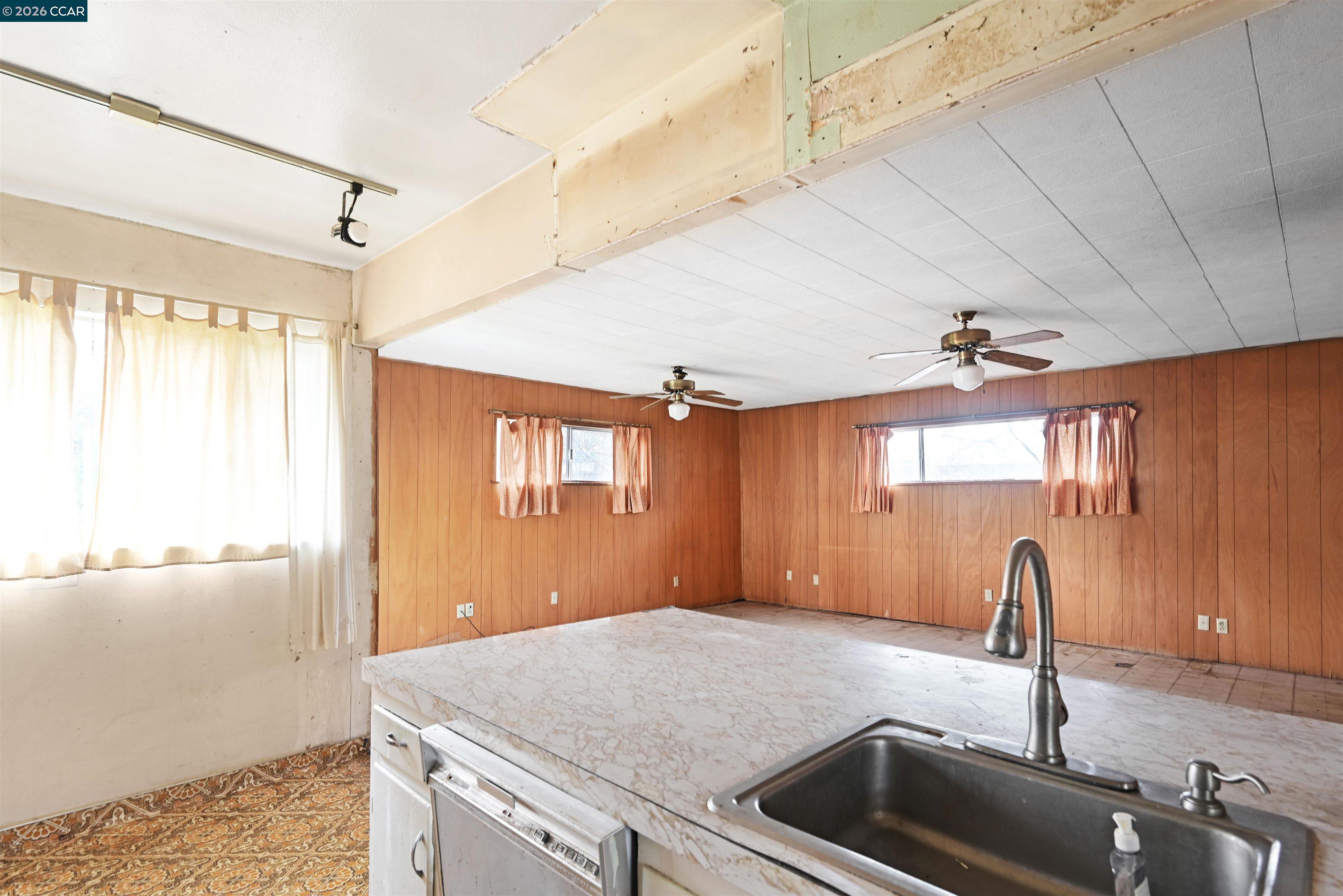 107 Adria Dr