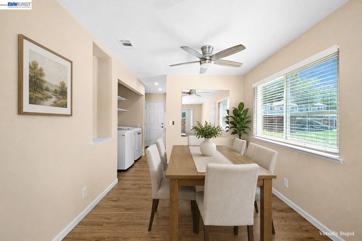 1202 Spring Valley Cmn