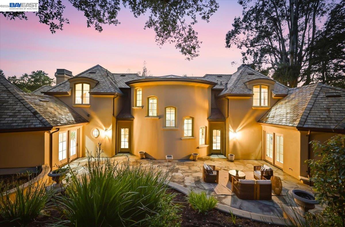 13388 Surrey Ln