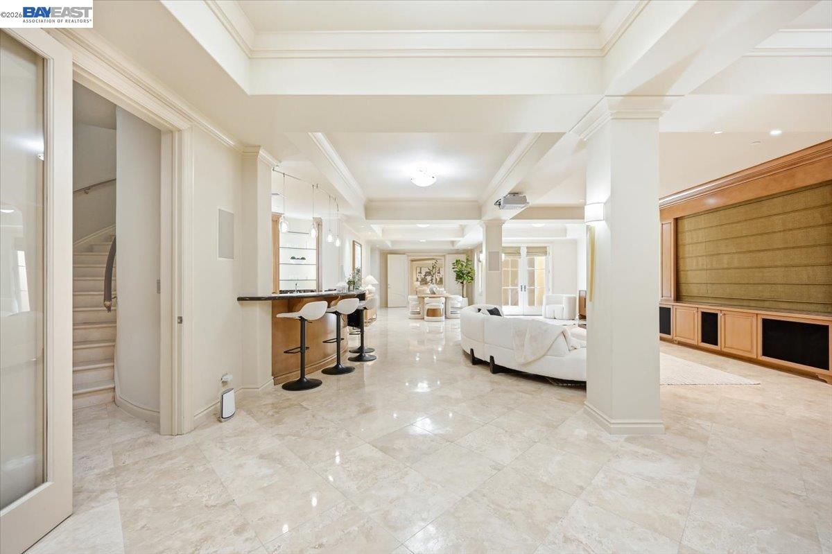 13388 Surrey Ln