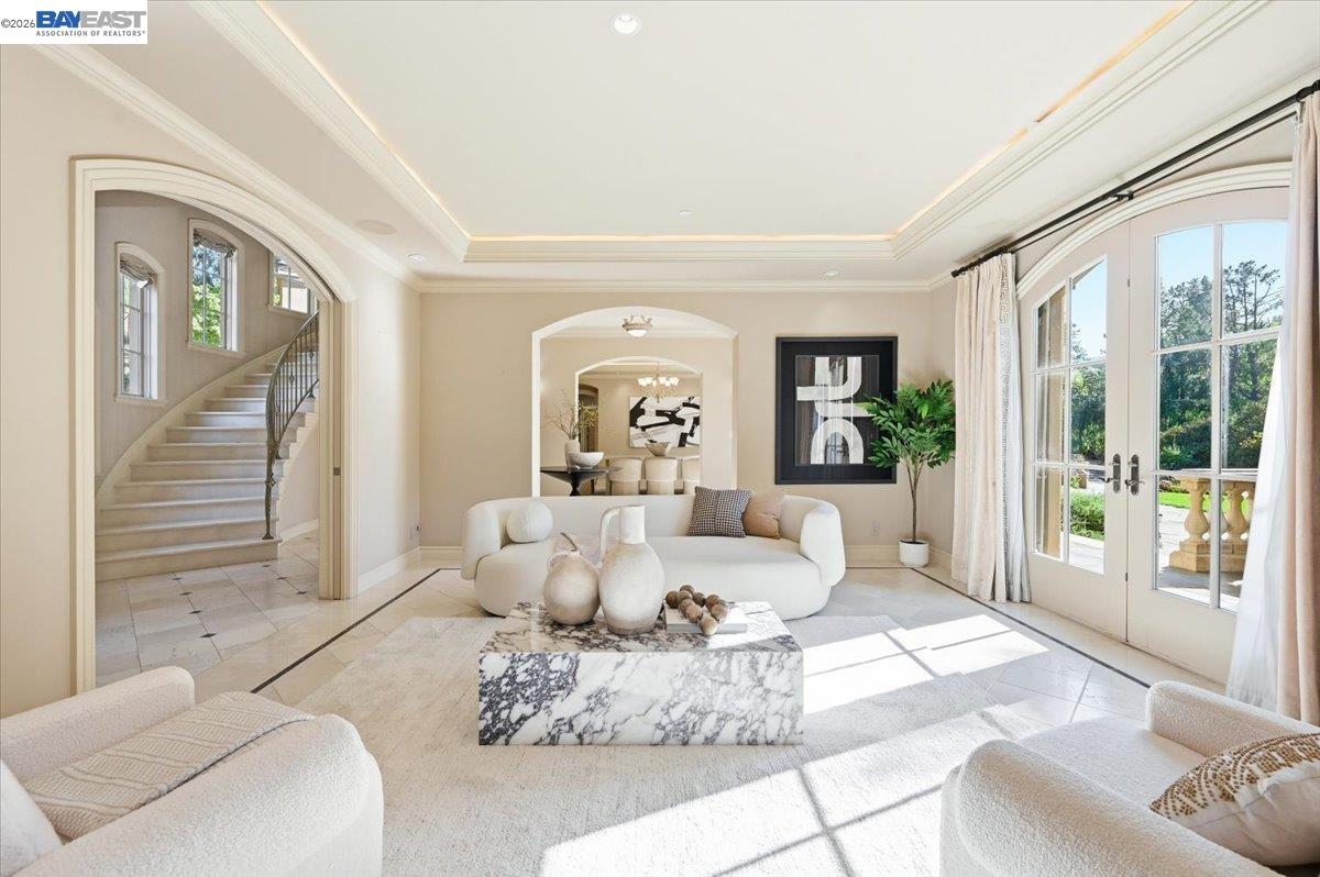 13388 Surrey Ln