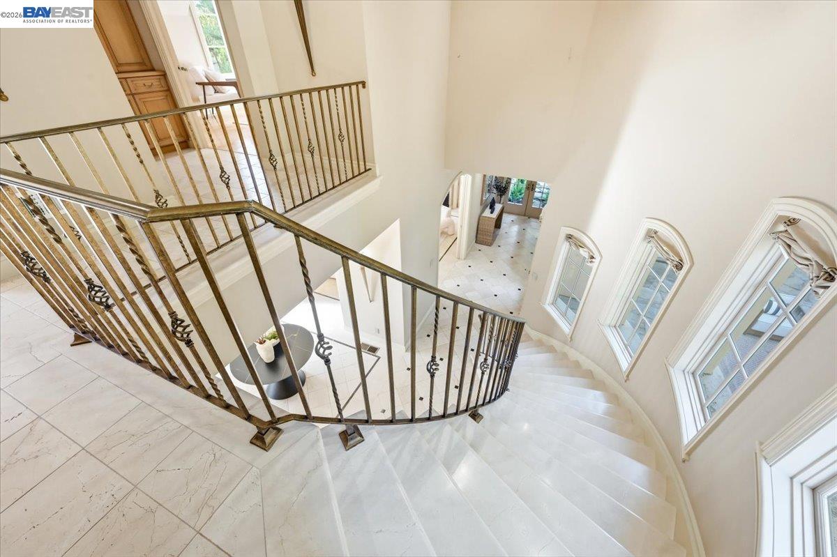 13388 Surrey Ln