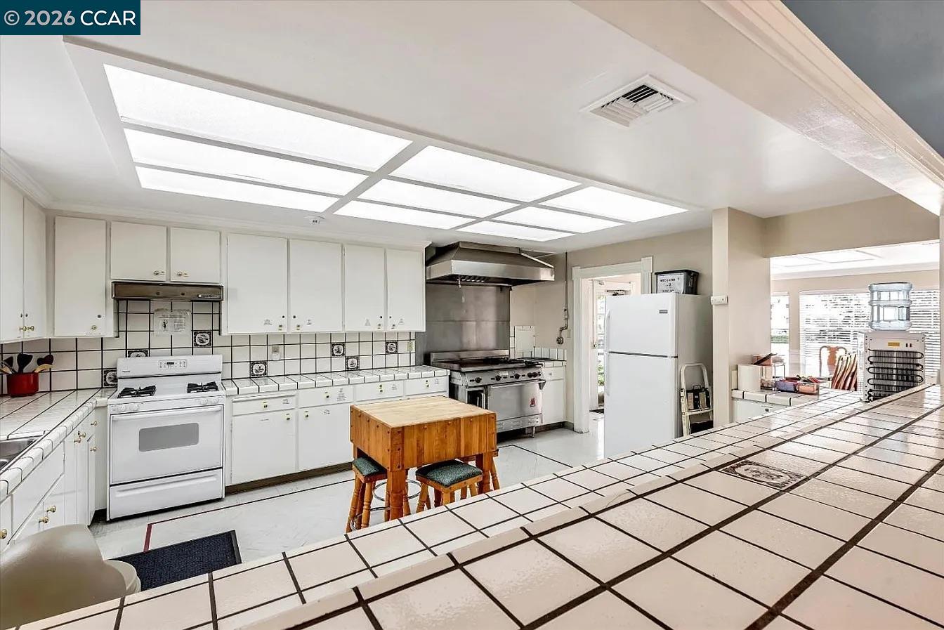 527 Mill Pond Drive