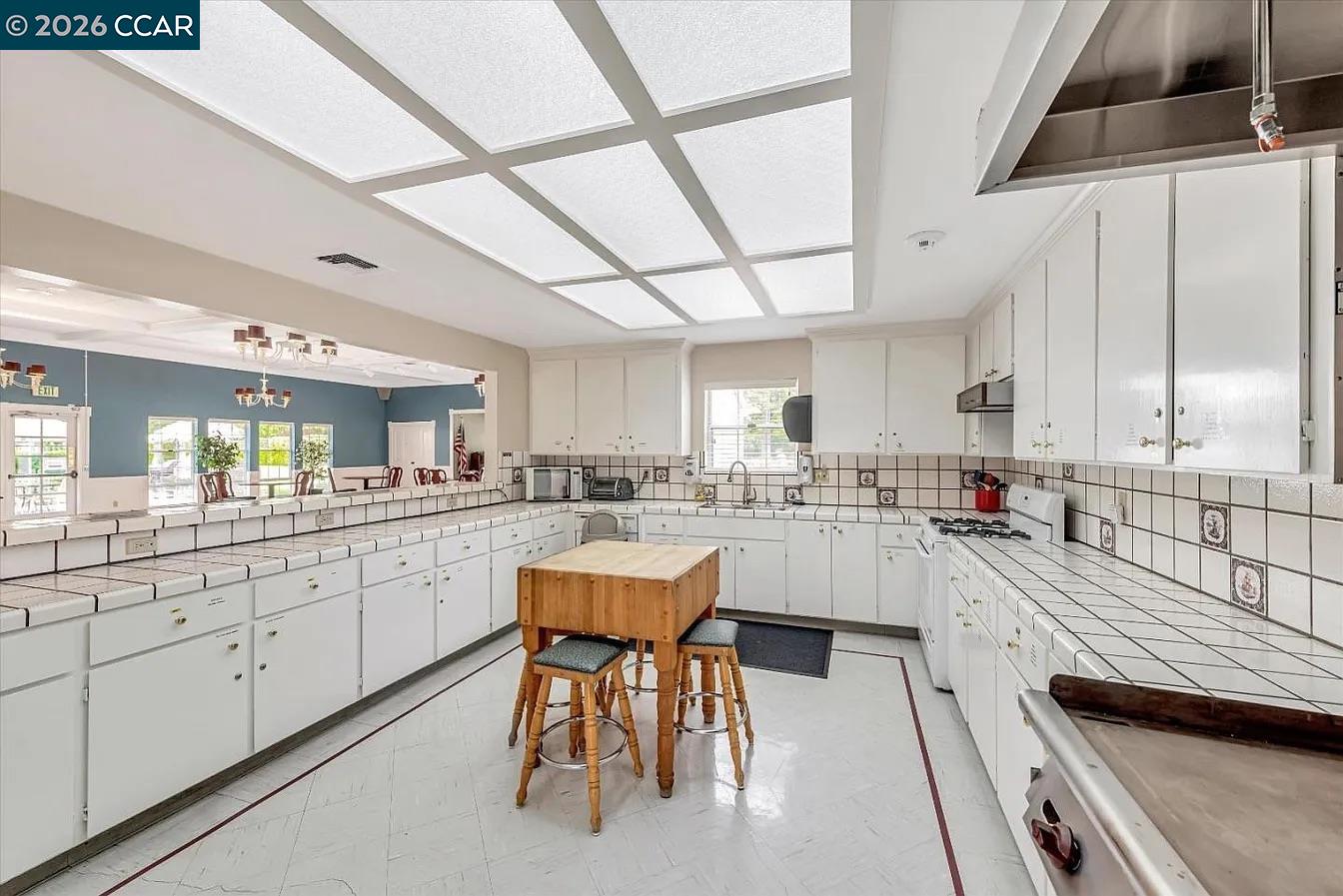 527 Mill Pond Drive